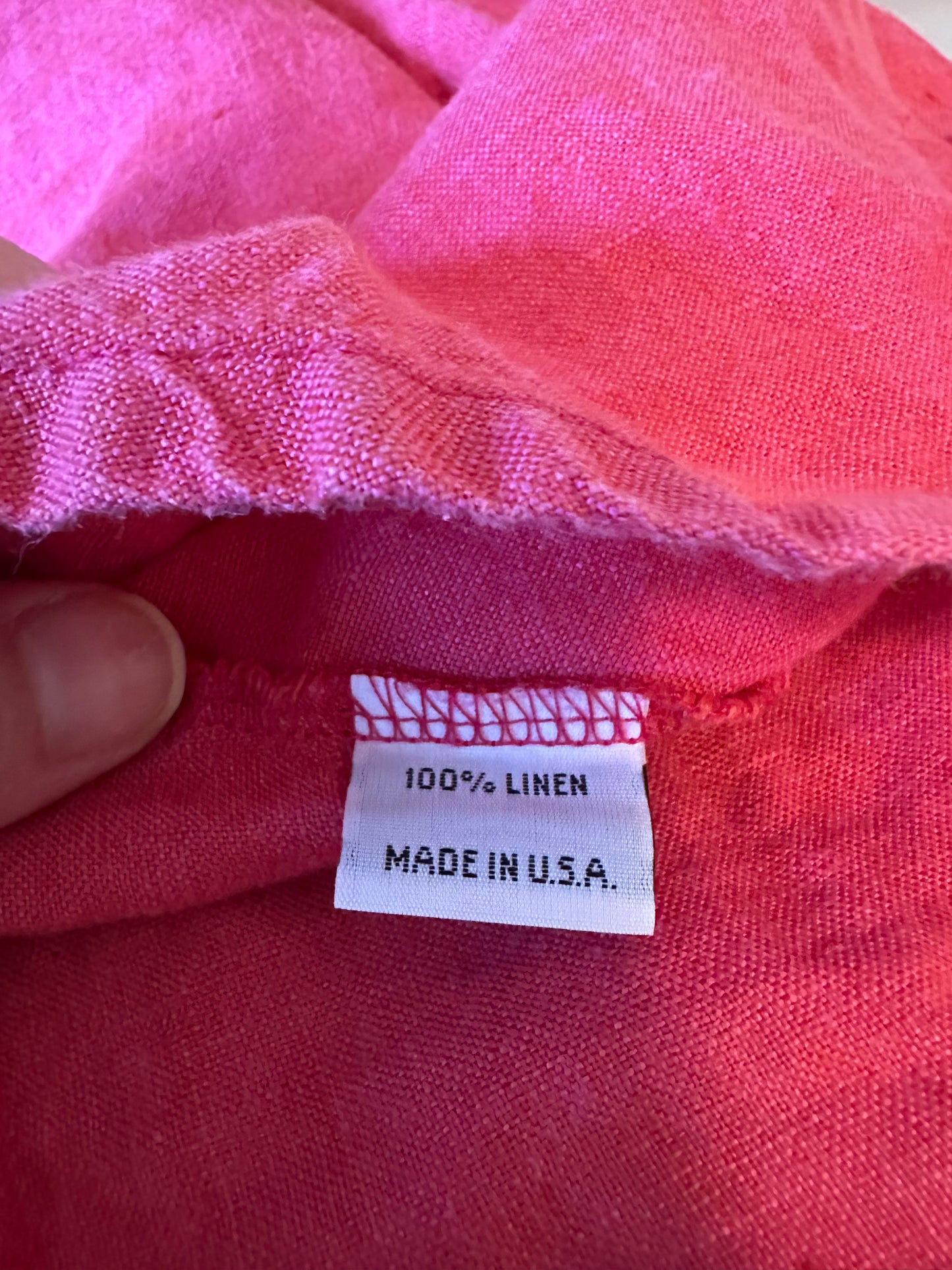 Bryn Walker Linen V-Neck Relaxed Fit Shirt in Fuchsia Pink | Size Medium