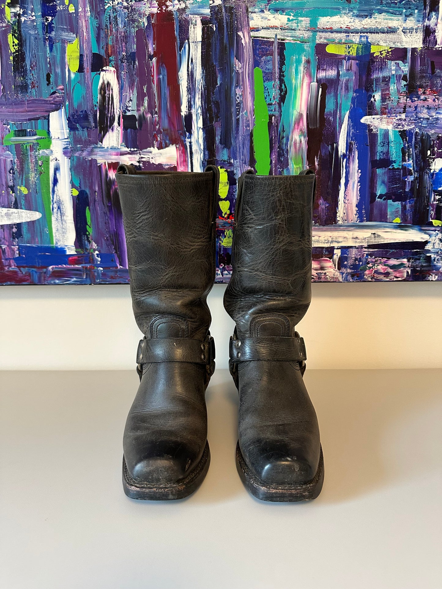 Frye 12R Harness Leather Boots in Distressed Oiled Brown | Size 7.5