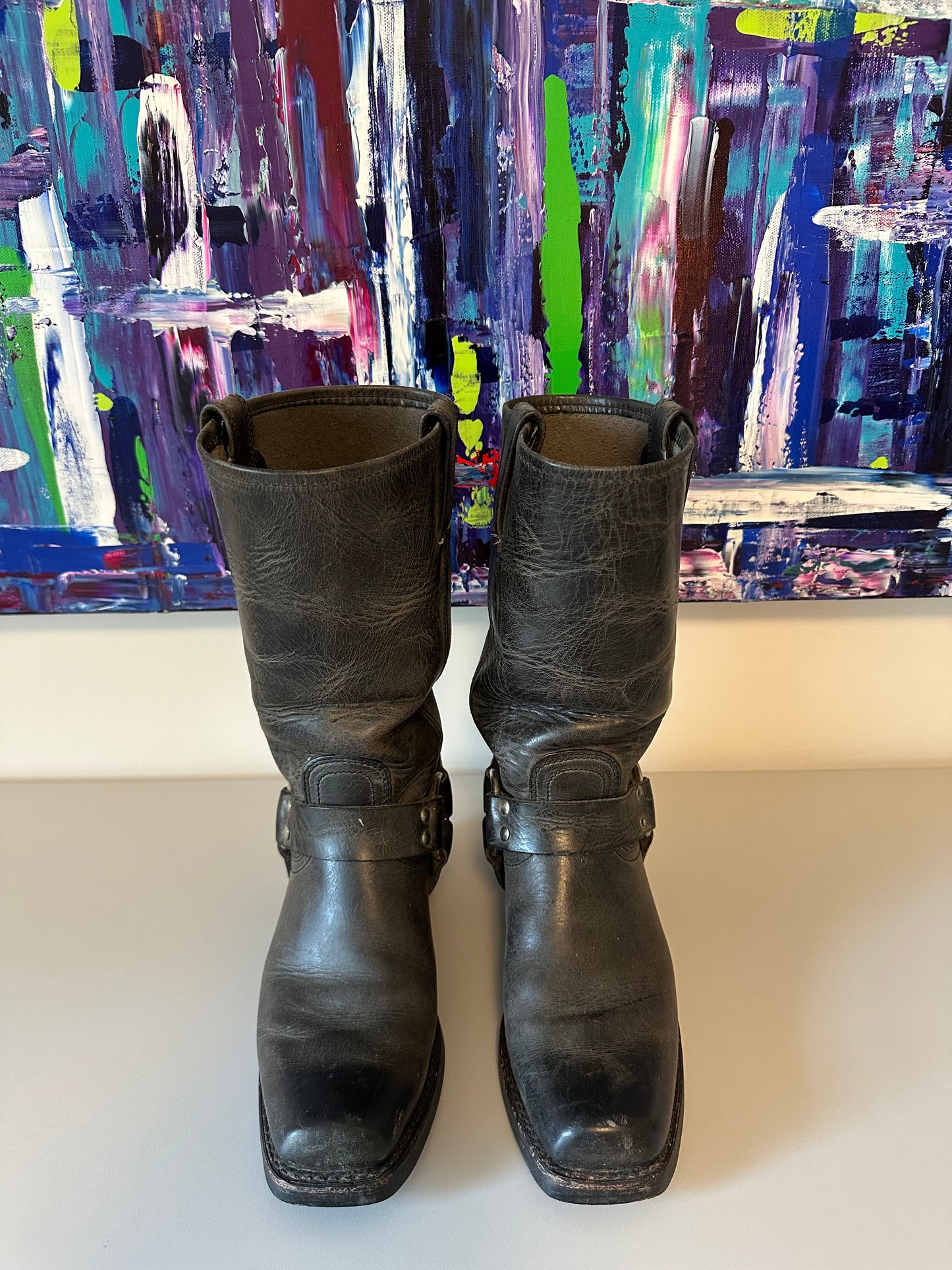 Frye 12R Harness Leather Boots in Distressed Oiled Brown | Size 7.5