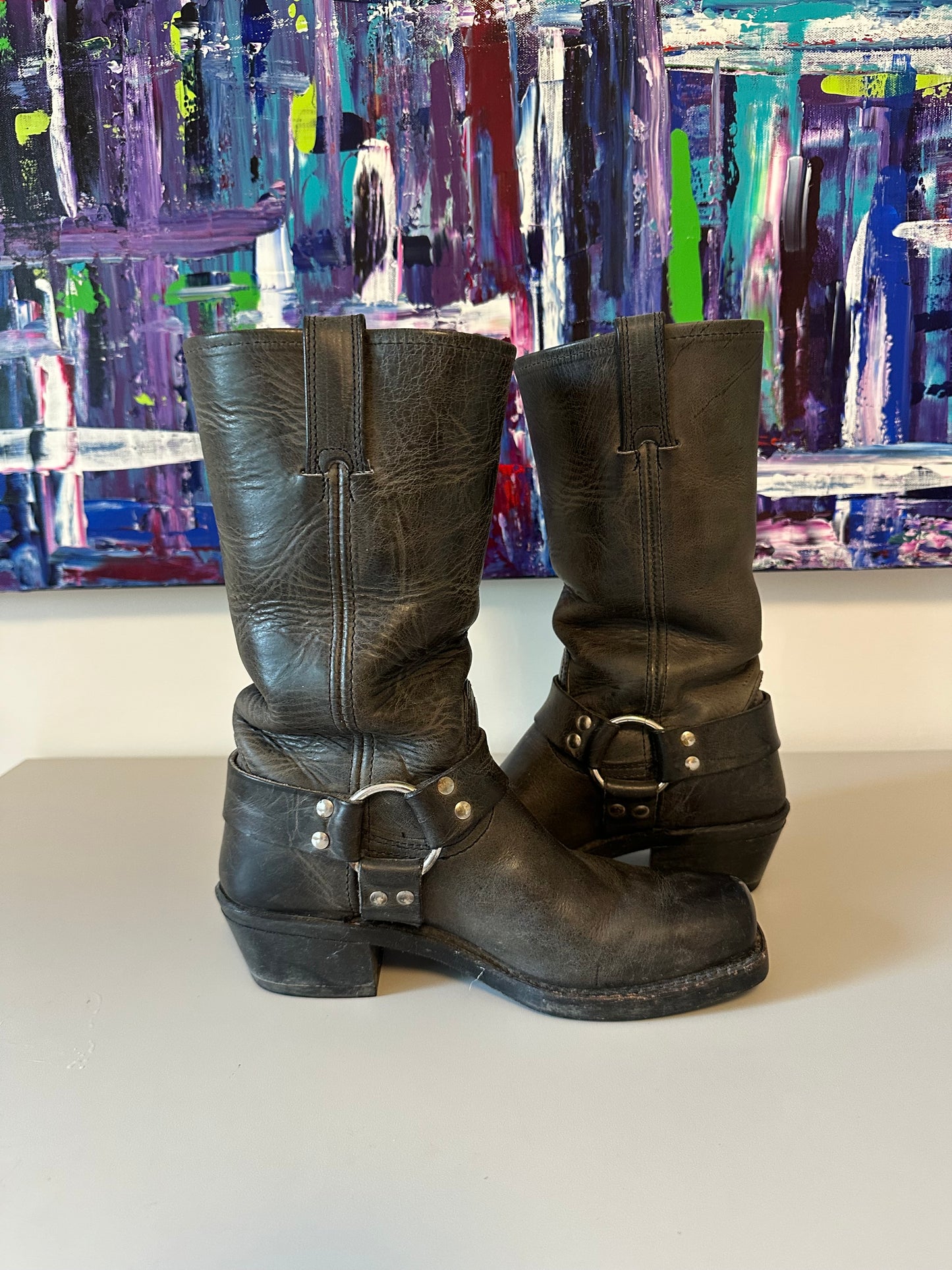 Frye 12R Harness Leather Boots in Distressed Oiled Brown | Size 7.5