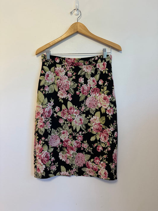 Maeve Anthropologie Black Pink Floral Tapestry Pencil Skirt | Size Small