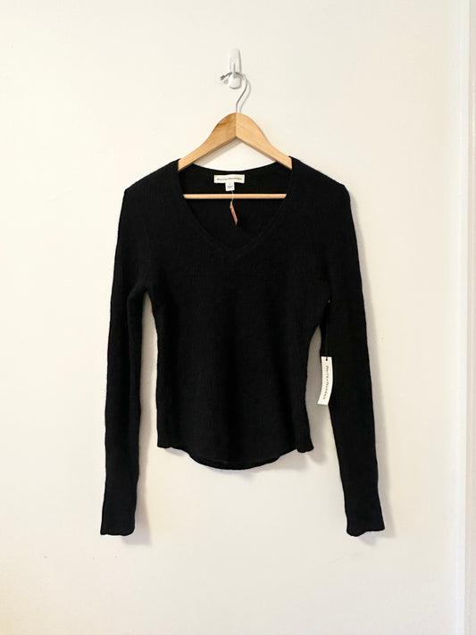 NWT White + Warren Black Slim Chevron Cashmere Sweater | Size XS