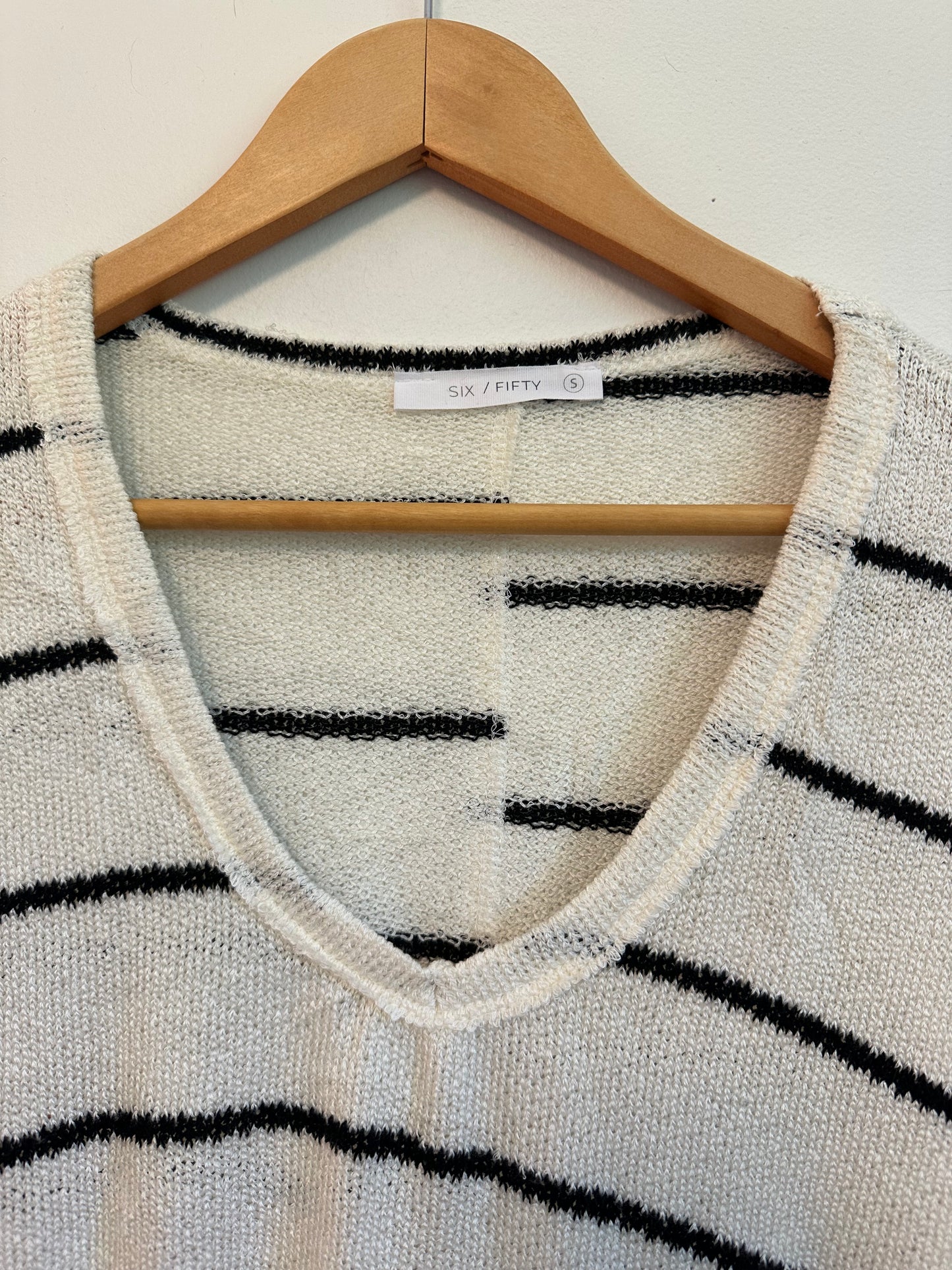 Six Fifty Lightweight Striped Crewneck Beach Sweater | Size Small