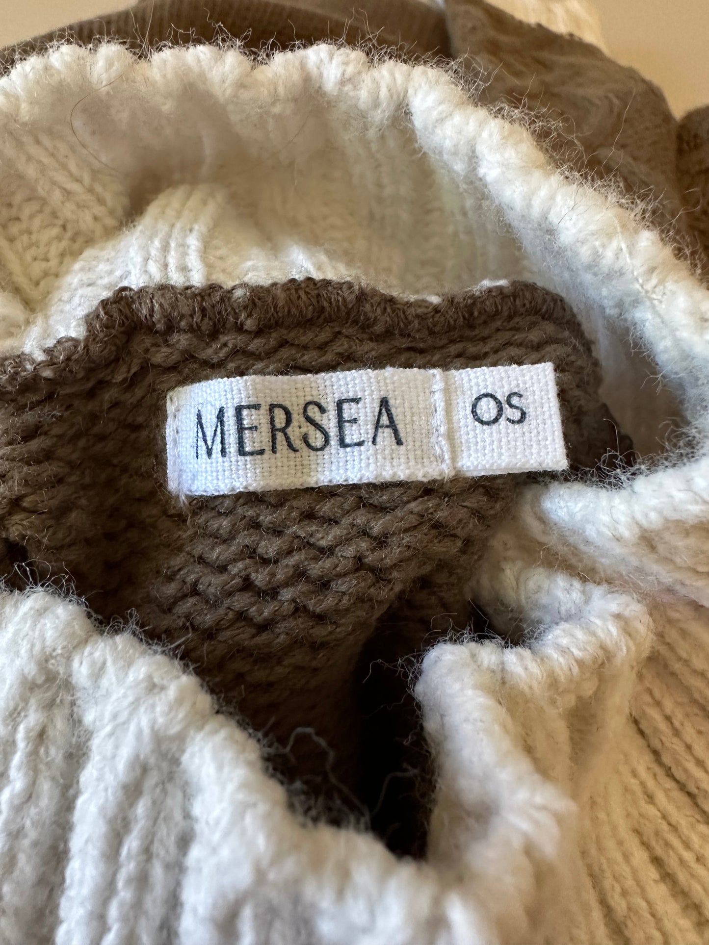 Mersea The Lisbon Traveler Sweater in Olive/Seasalt | One Size