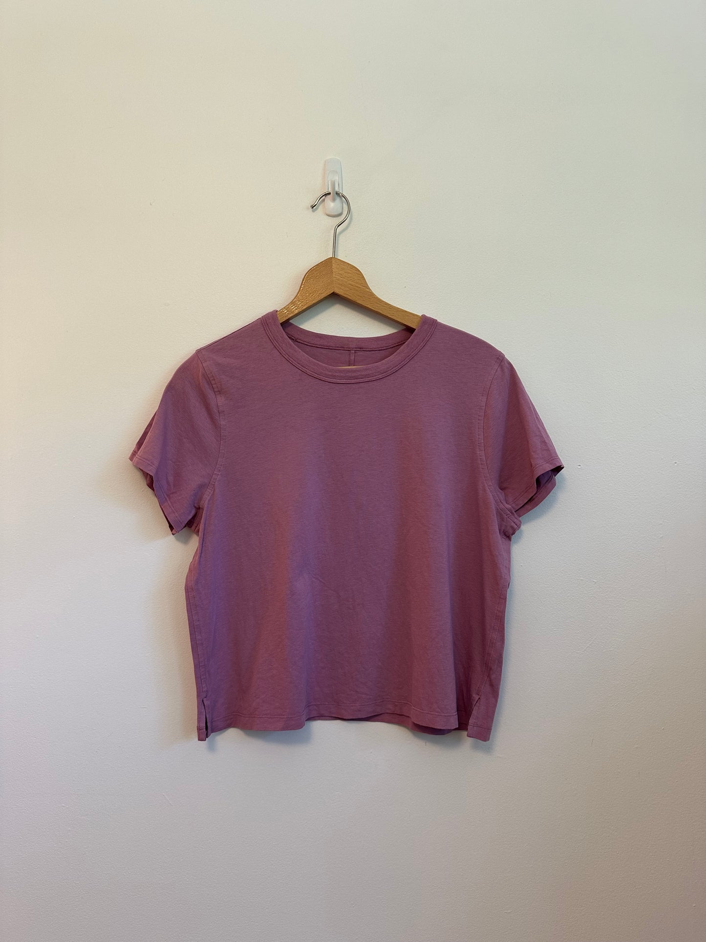 Lululemon Short Sleeve Basic T-Shirt in Pink