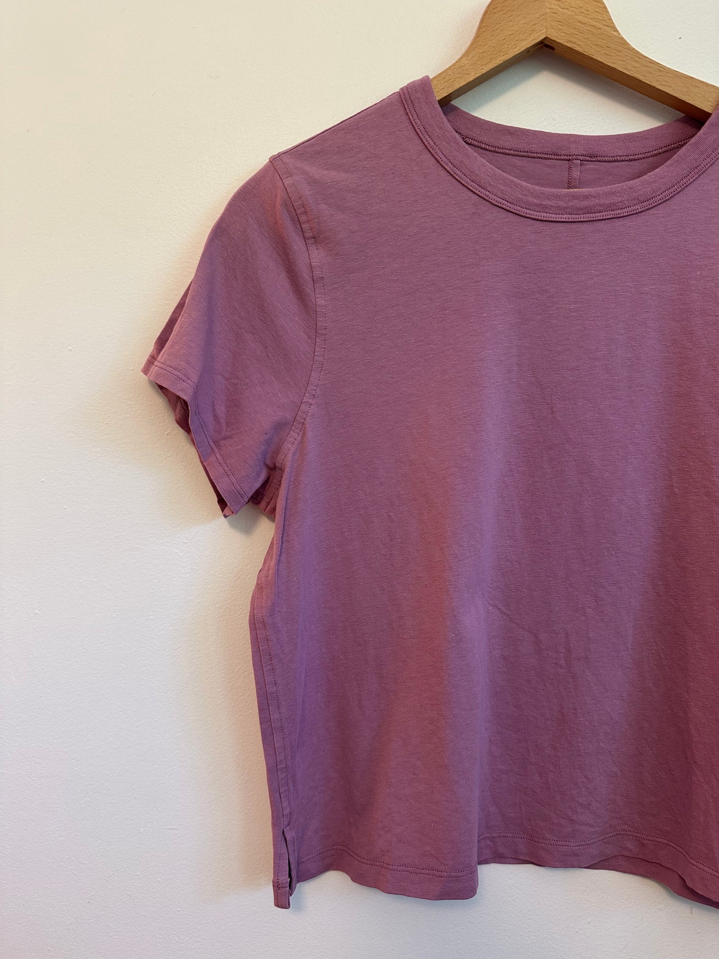 Lululemon Short Sleeve Basic T-Shirt in Pink