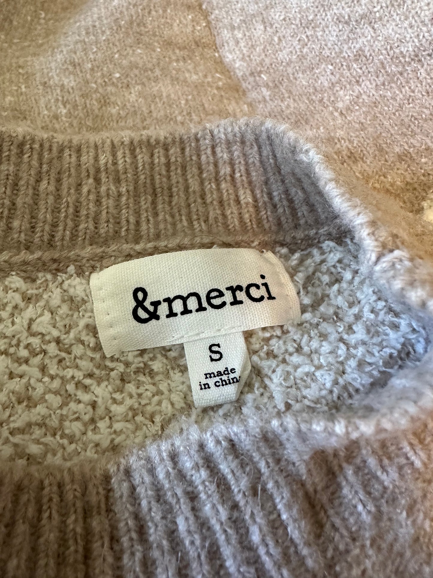 &merci Tan Round Flower Pullover Sweater | Size Small