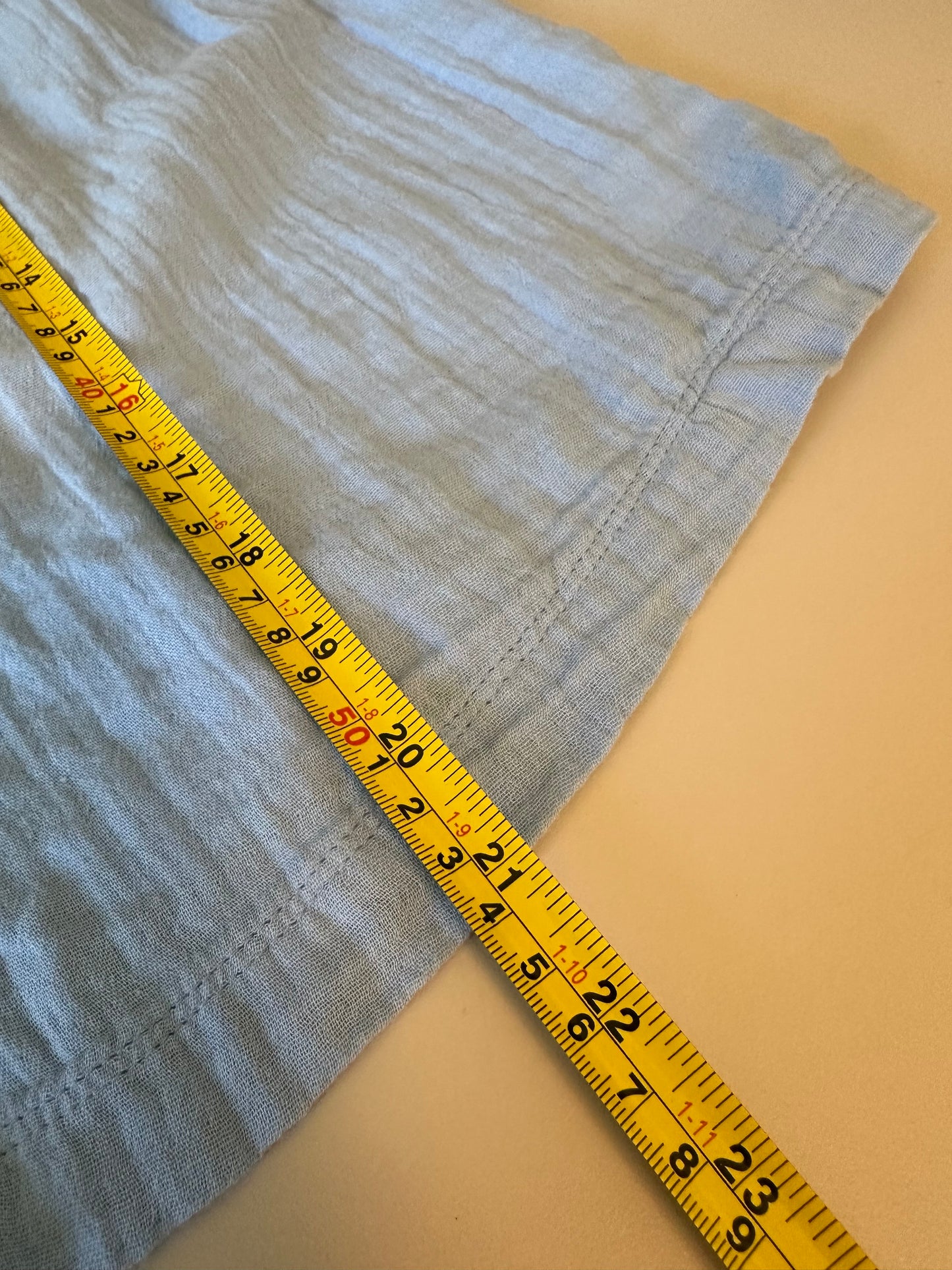 NWT Old Navy Cotton Gauze Short Sleeve Button Down Light Blue Shirt | Size Small