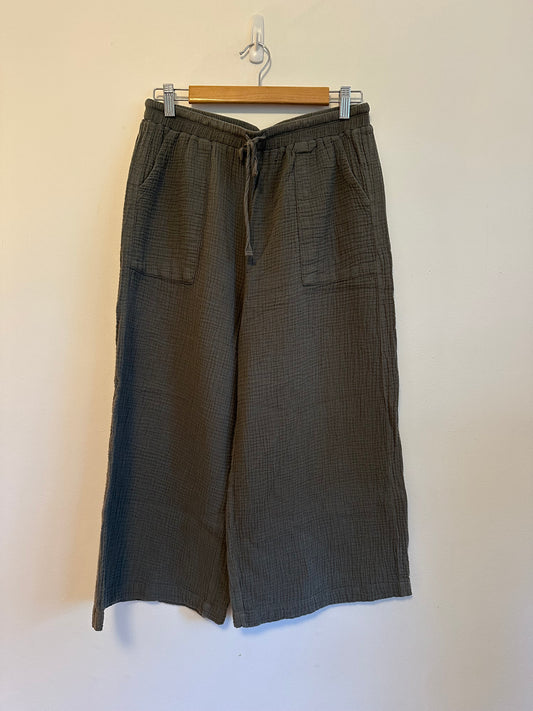 Splendid  Cotton Gauze Wide Leg Cropped Drawstring Pants in Olive Green | Medium