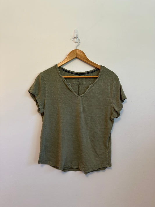 Dear John Anaya Notch Neck Slub Short Sleeve T-Shirt in Olive Green | Size Small