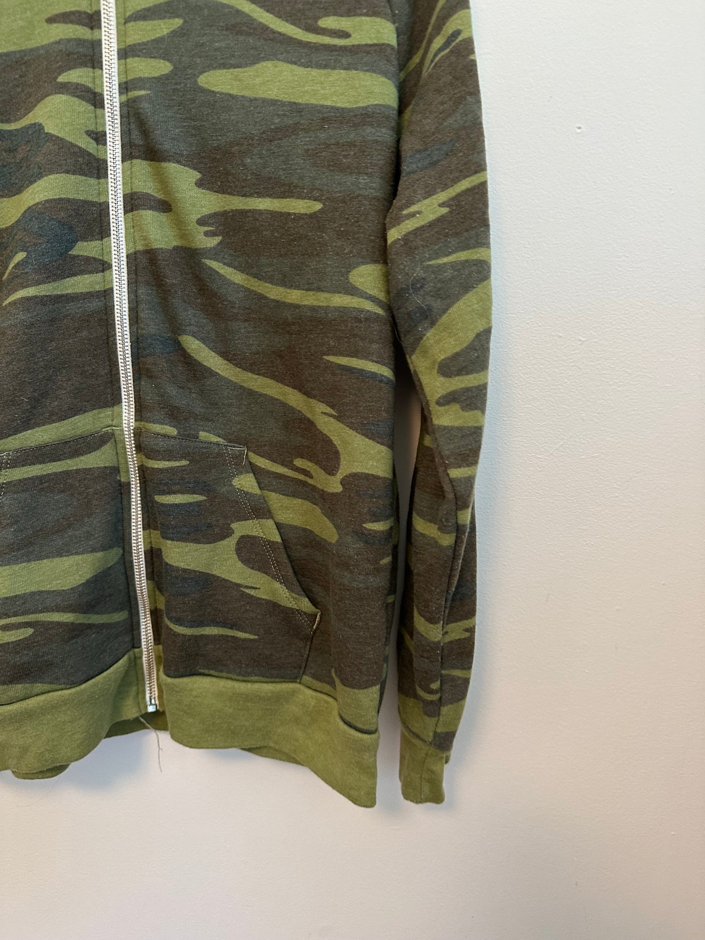 Alternative Apparel Olive Green Camouflage Raglan Fleece Zip Up Hoodie | Size Large