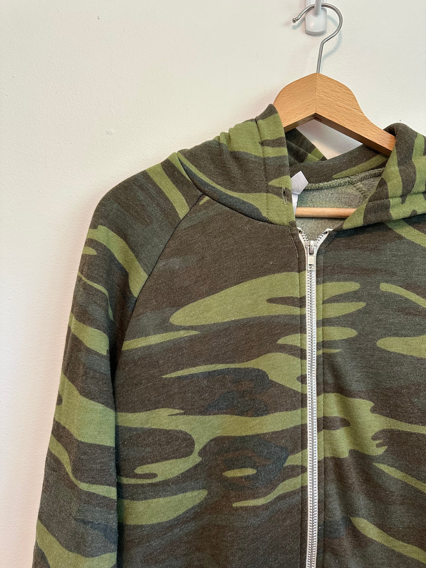 Alternative Apparel Olive Green Camouflage Raglan Fleece Zip Up Hoodie | Size Large