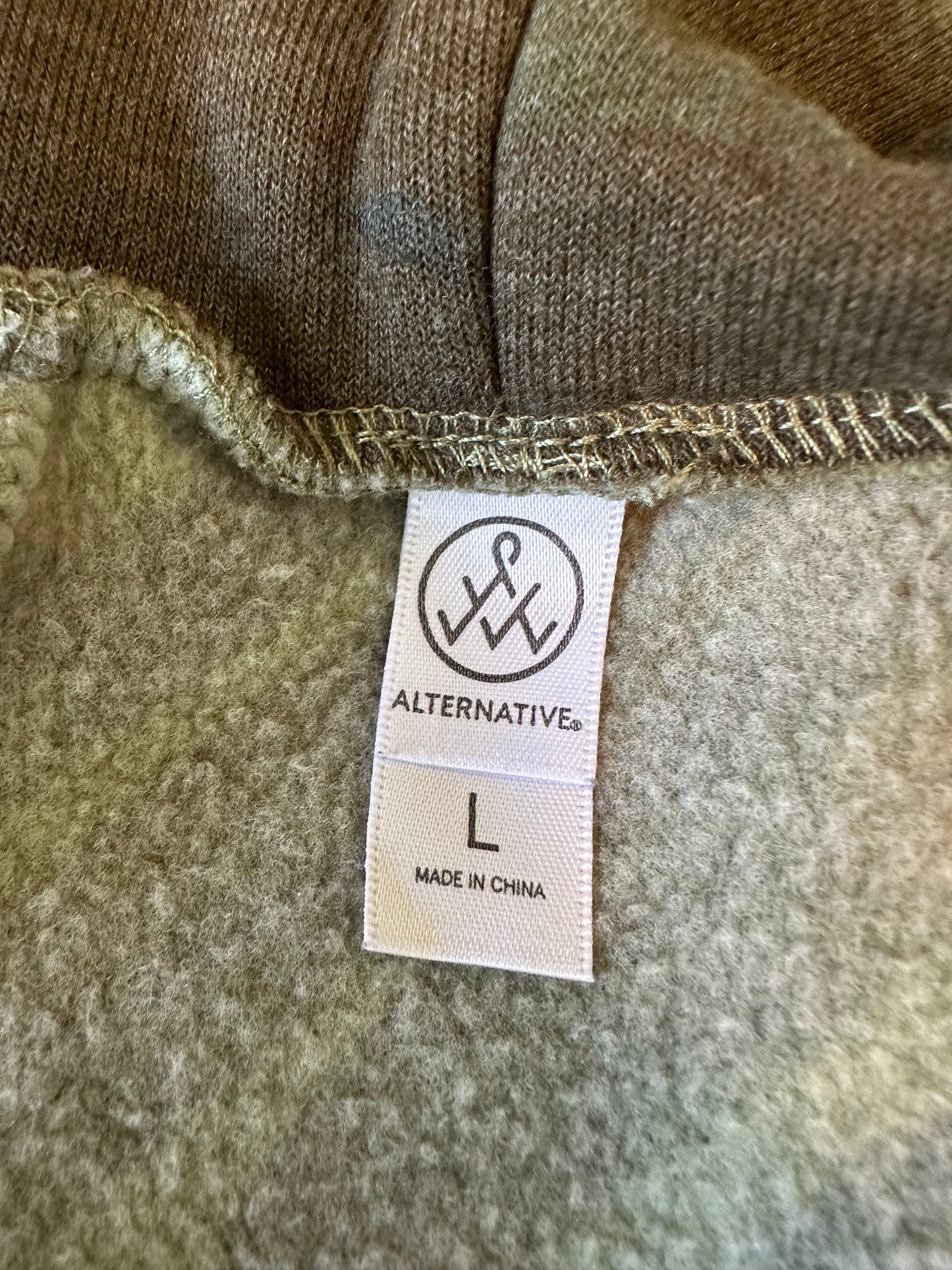 Alternative Apparel Olive Green Camouflage Raglan Fleece Zip Up Hoodie | Size Large