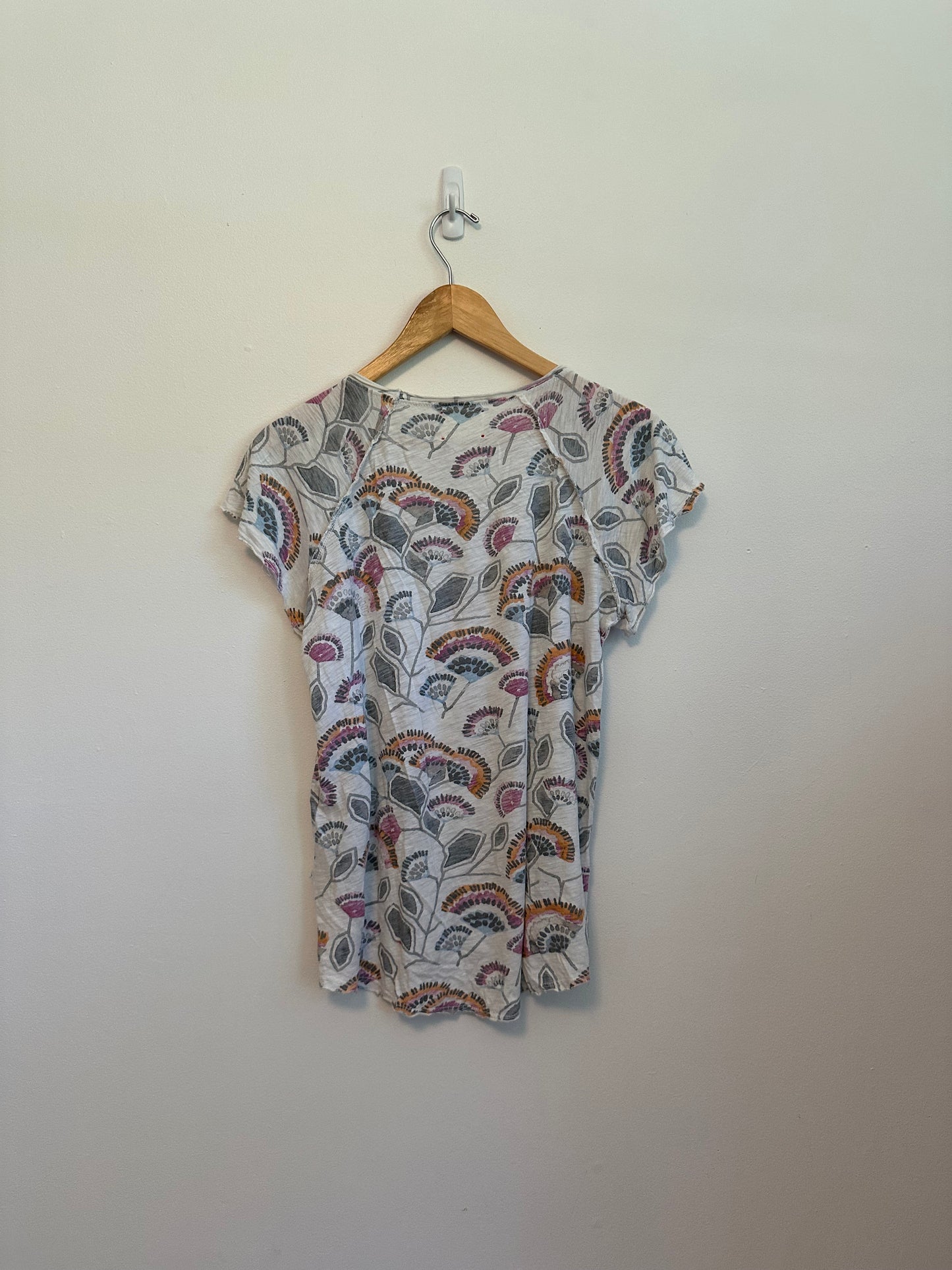t.la Anthropologie Floral Botanical Slub Knit Short Sleeve T-Shirt | Size Small