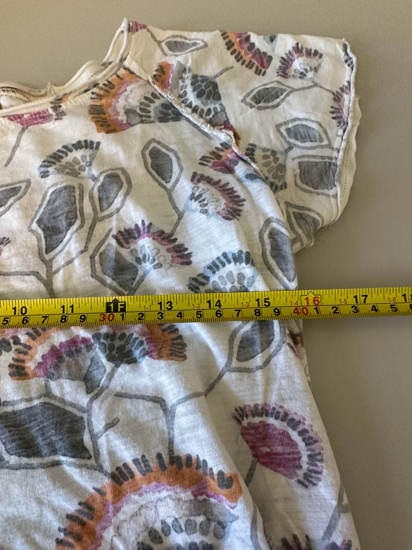 t.la Anthropologie Floral Botanical Slub Knit Short Sleeve T-Shirt | Size Small