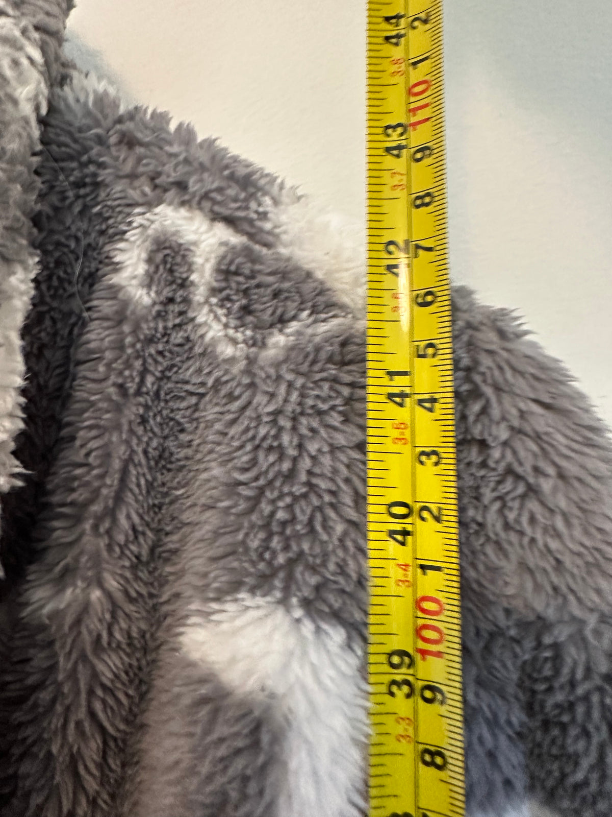 PJ Salvage Gray White Horse Print Plush Fleece Shawl Collar Robe | Size Small