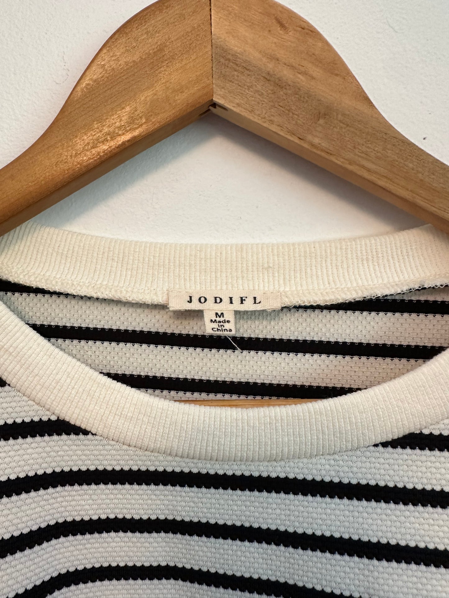 Jodifl Striped Puff Sleeve Knit Top | Size Medium