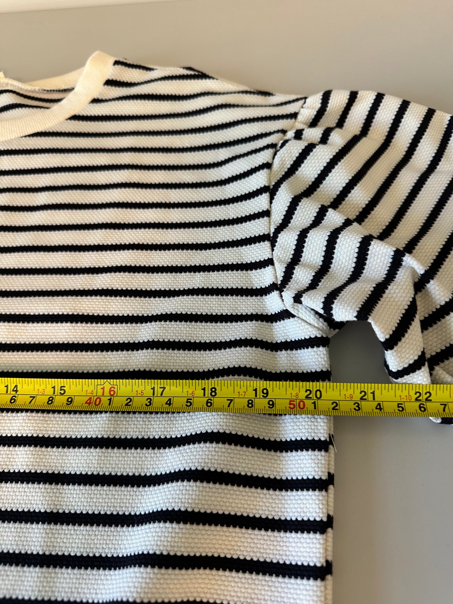 Jodifl Striped Puff Sleeve Knit Top | Size Medium