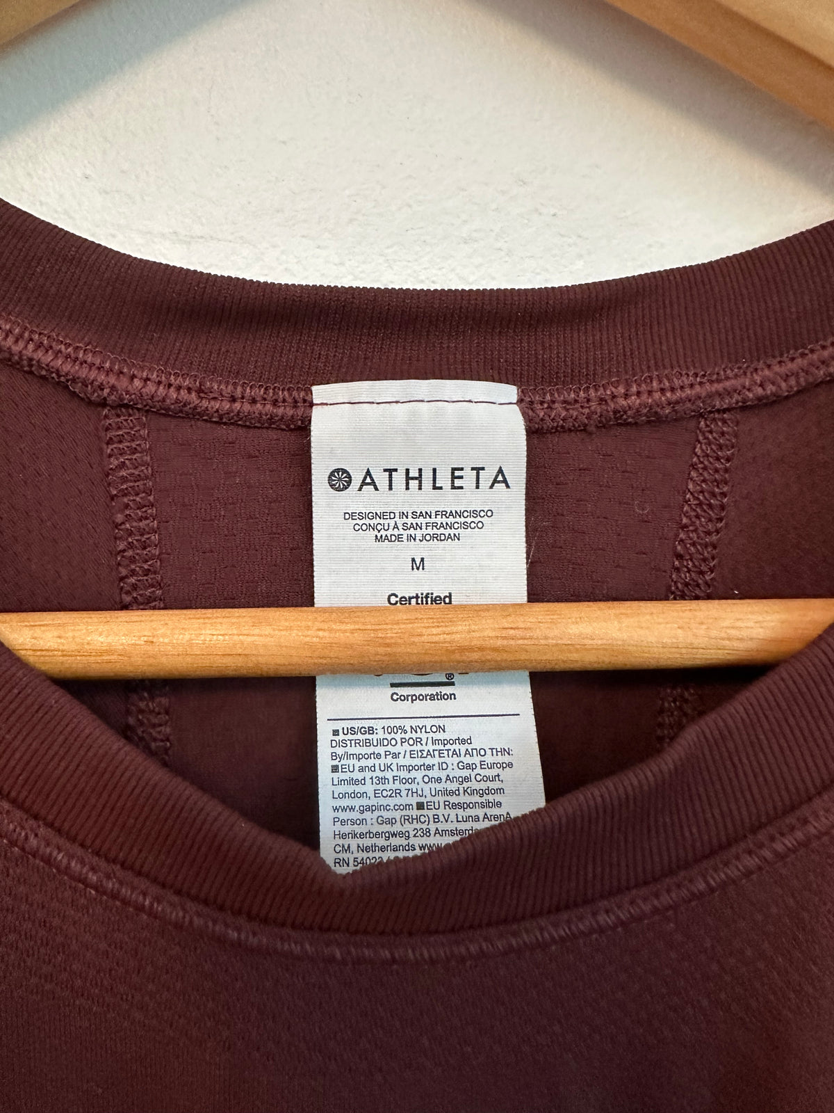 Athleta Momentum Short Sleeve Seamless Athletic Top in Burgundy | Size Medium
