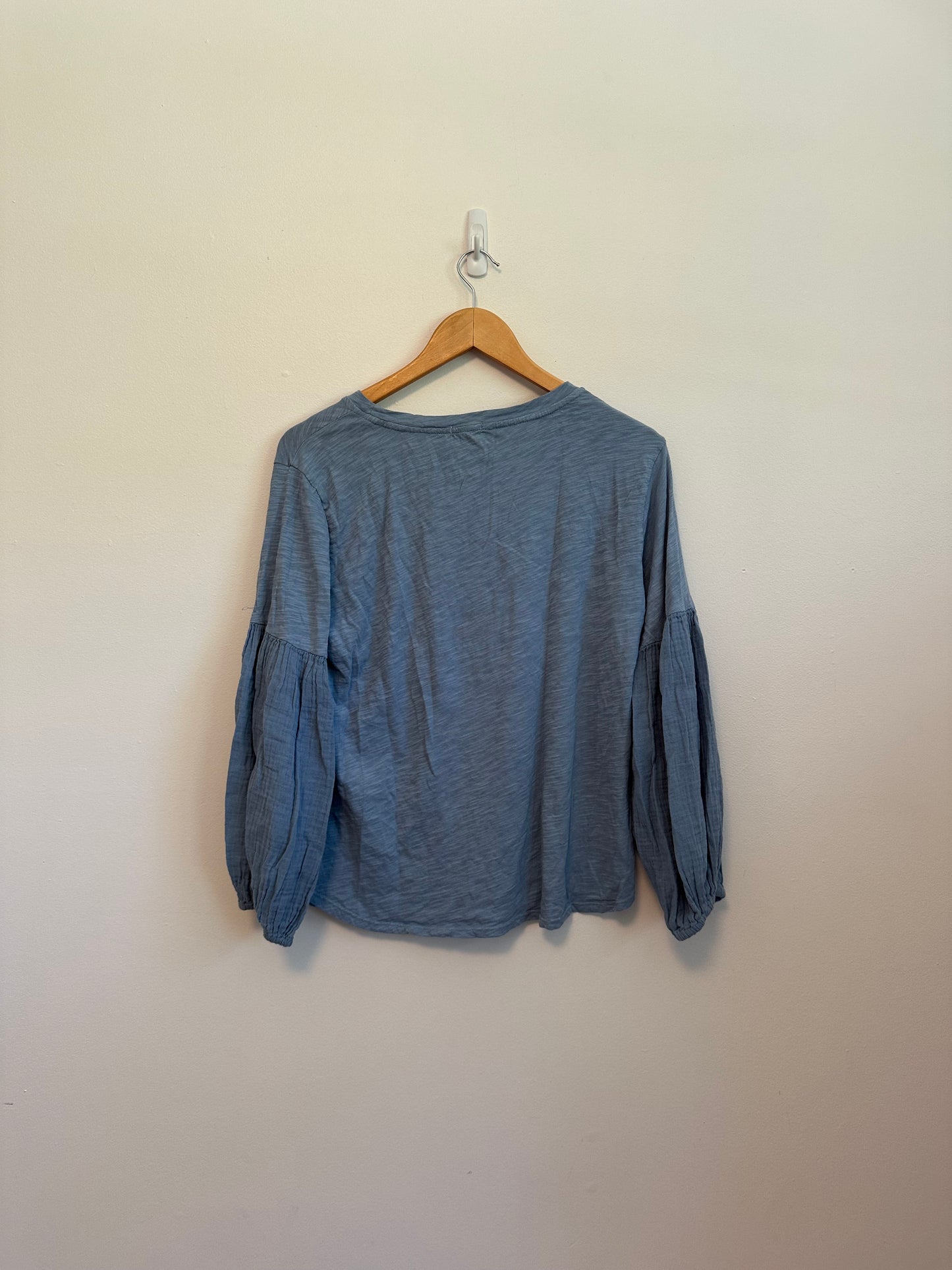 Dylan Cotton Slub T-Shirt with Gauze Balloon Sleeves in Blue | Size Small
