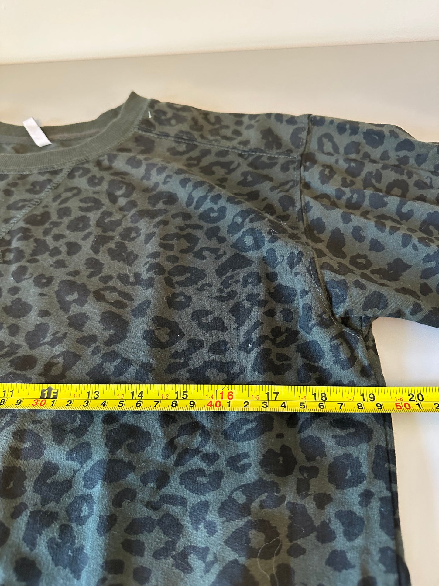 Z Supply Leopard Print Olive Green Pullover Crewneck Sweatshirt | Size Small