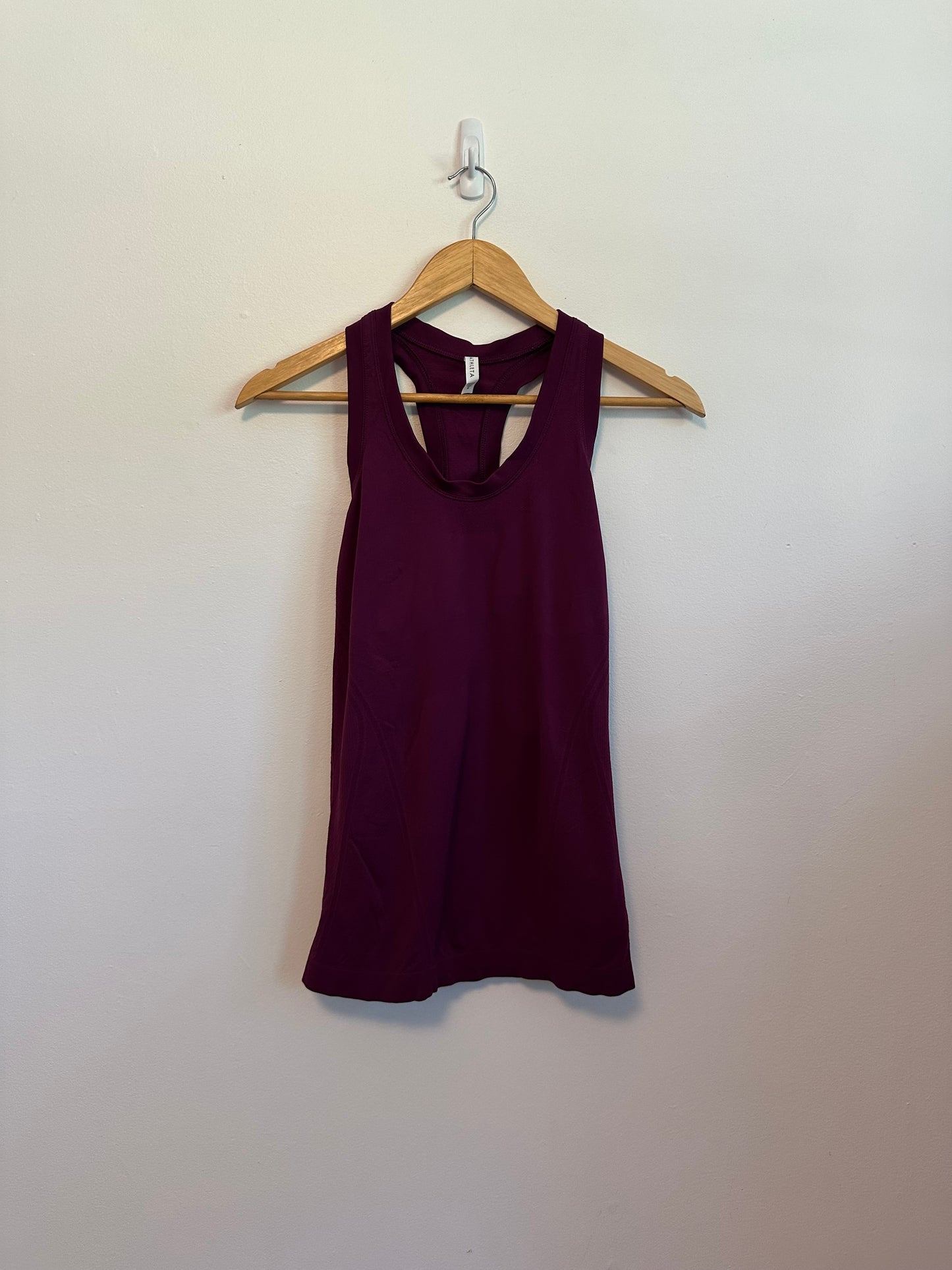 Athleta Momentum Seamless Racerback Purple Running and Gym Tank Top | Size Small