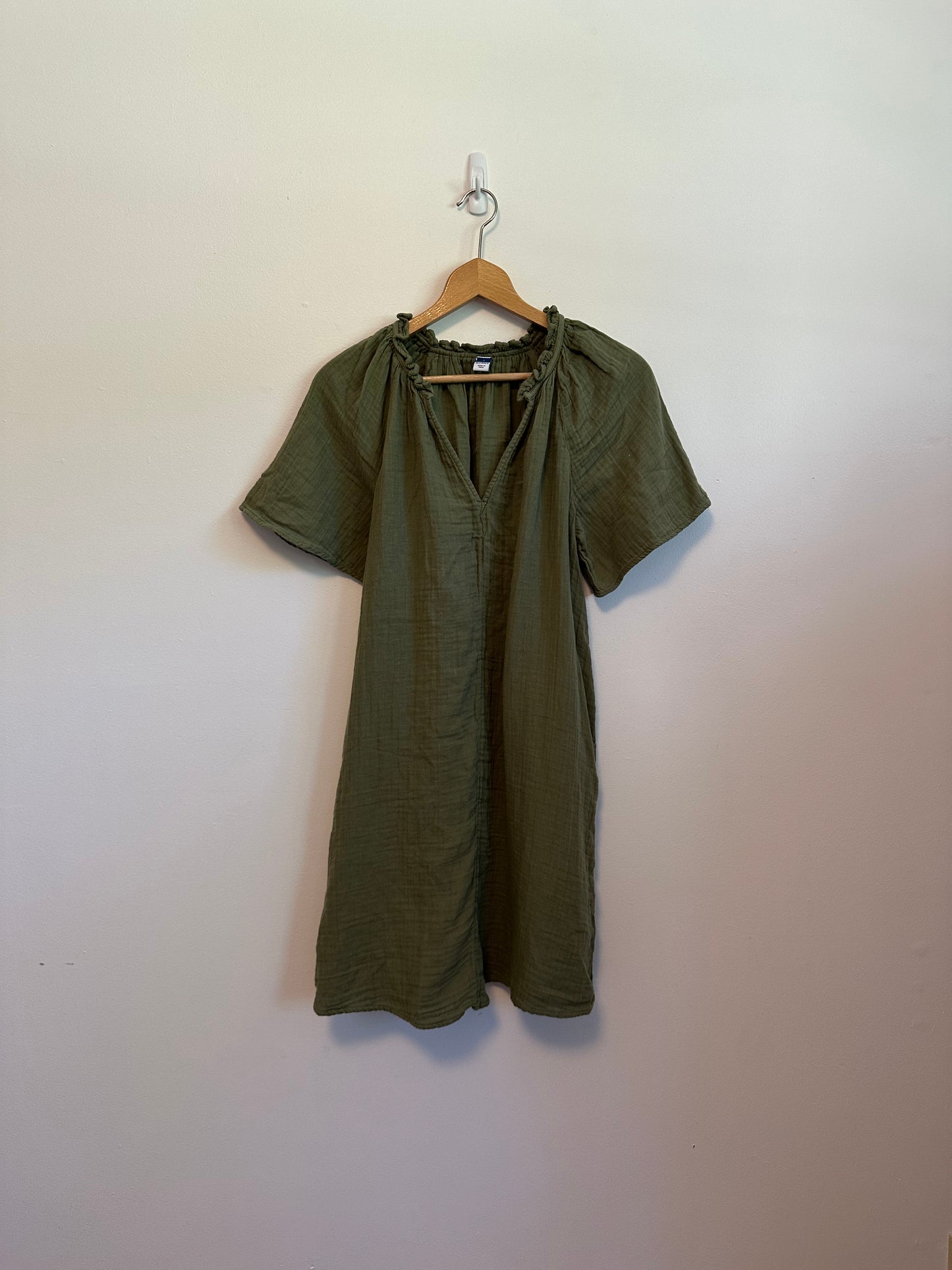Old Navy Olive Green Cotton Gauze Ruffle Neck Shift Dress | Size Small