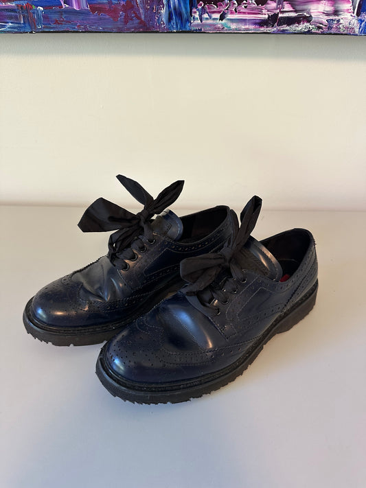 Prada Navy Blue Spazzolato Leather Ribbon Lace Wingtip Brogues | Size 37.5