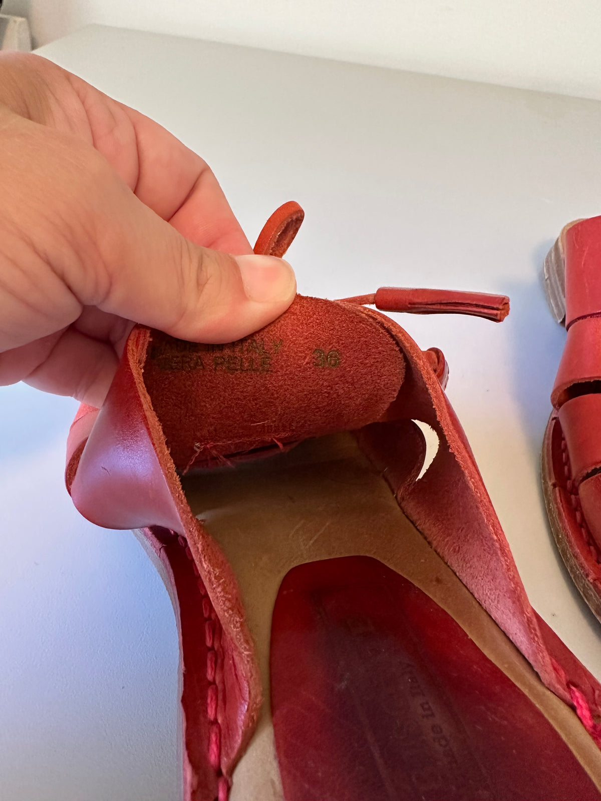 Vera Pelle Red Leather Huarache Fisherman Tassel Lace Up Mules | Size 36