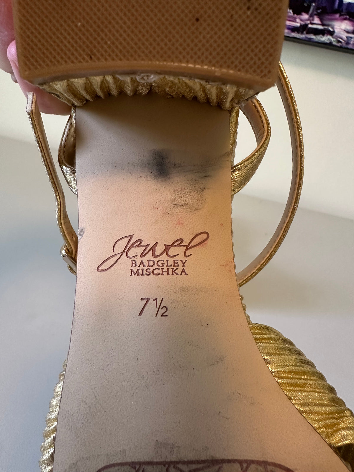 Jewel Badgley Mischka Gold Metallic Pleated Block Heel Sandals | Size 7.5