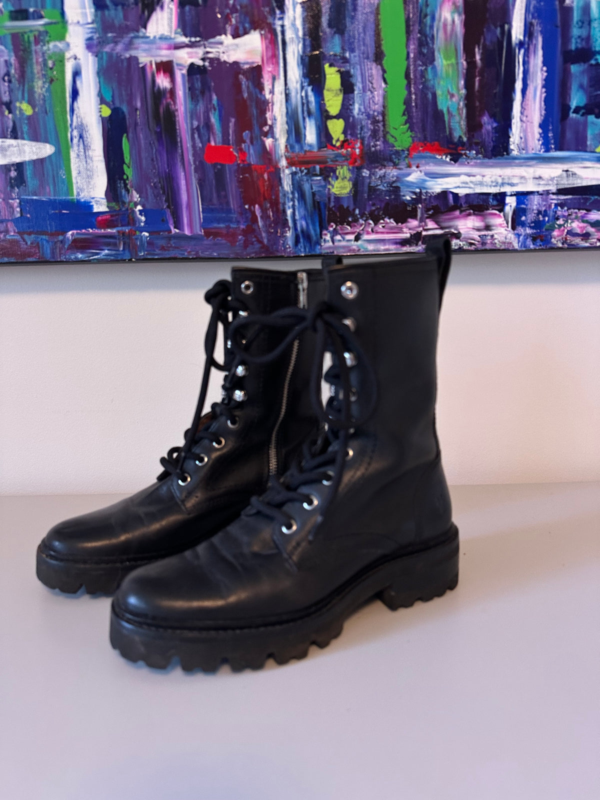 Frye Veronica Black Leather Lace Up Side Zip Lug Sole Combat Boots