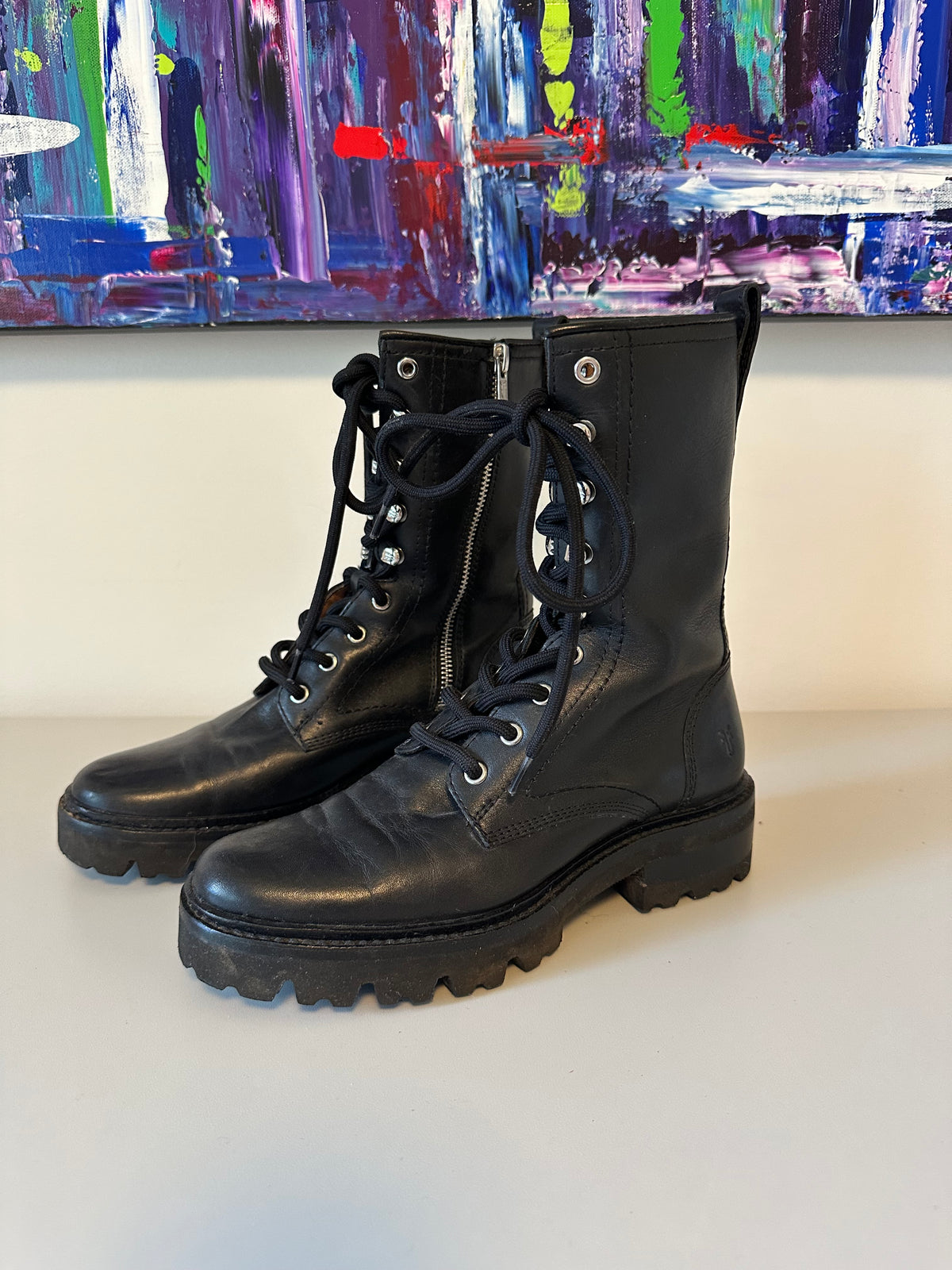 Frye Veronica Black Leather Lace Up Side Zip Lug Sole Combat Boots