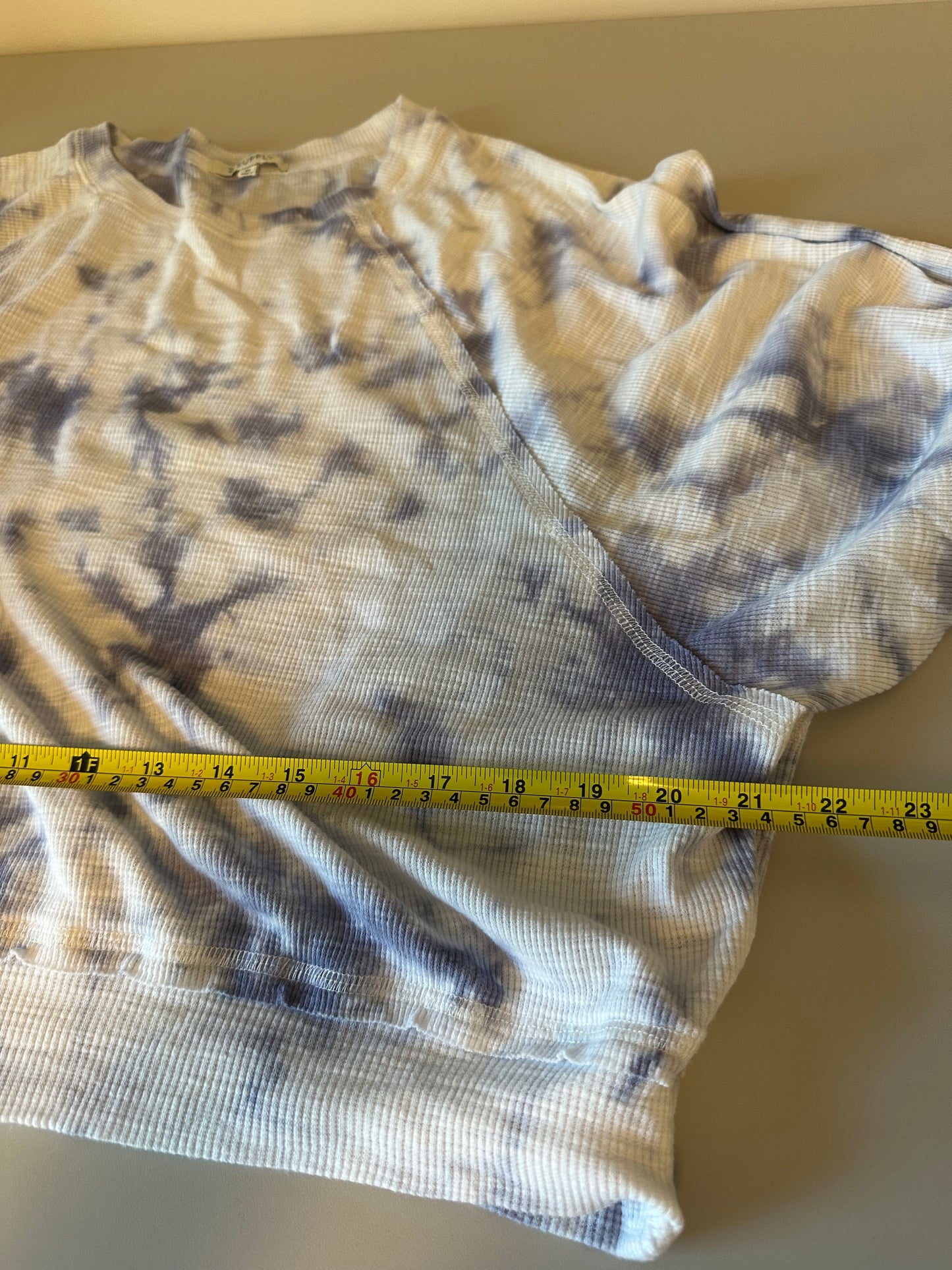 Z Supply Blue + White Tie Dye Thermal Waffle Knit Oversized Sweatshirt | Medium