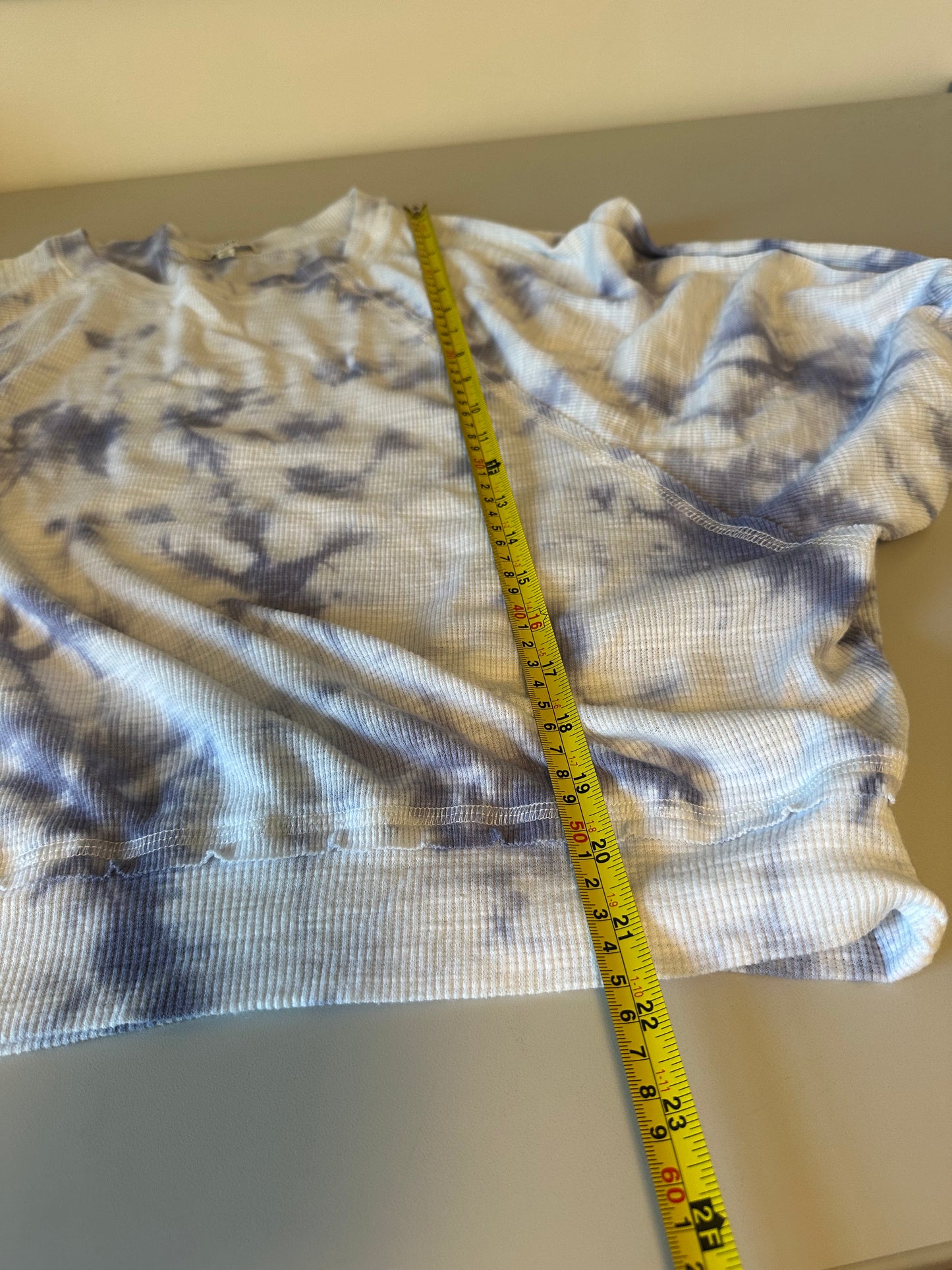 Z Supply Blue + White Tie Dye Thermal Waffle Knit Oversized Sweatshirt | Medium