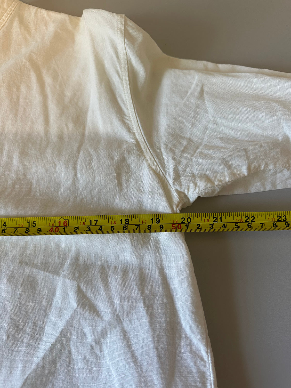 Uniqlo Off White Linen Blend Band Collar Button Up Shirt | Size XS