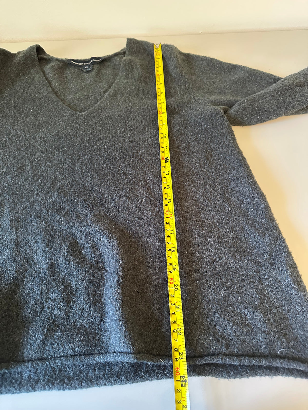 French Connection Charcoal Gray V-Neck Wool Blend Textured Sweater | Size XS