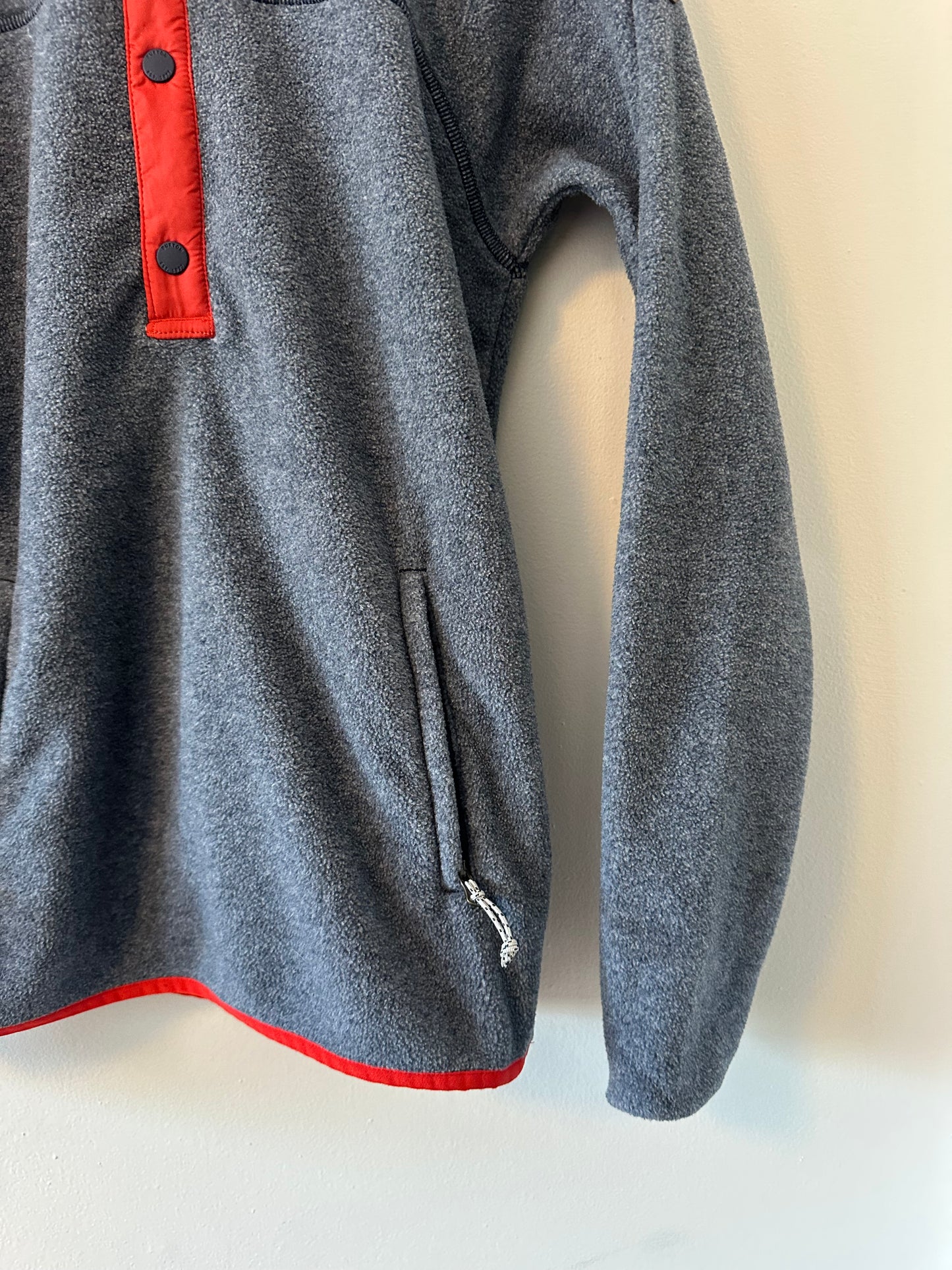 Burton Anouk Dryride Fleece Anorak in Navy Heather | Size XS