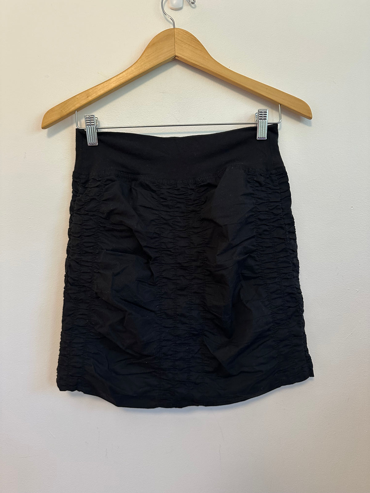 Wearables Black Ruched Cotton Stretch Mini Skirt | Size XS
