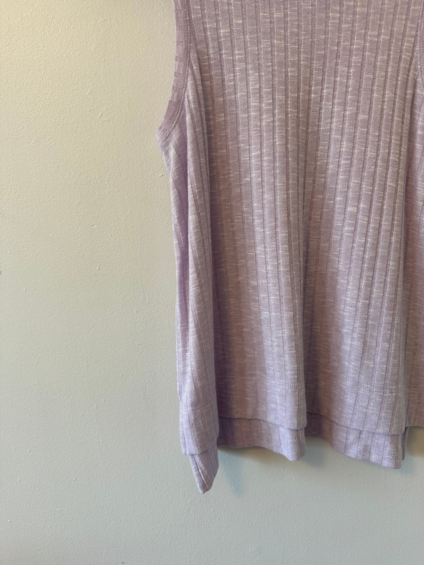Banana Republic Ribbed Sleeveless Knit Tank Top in Lilac | Size XS