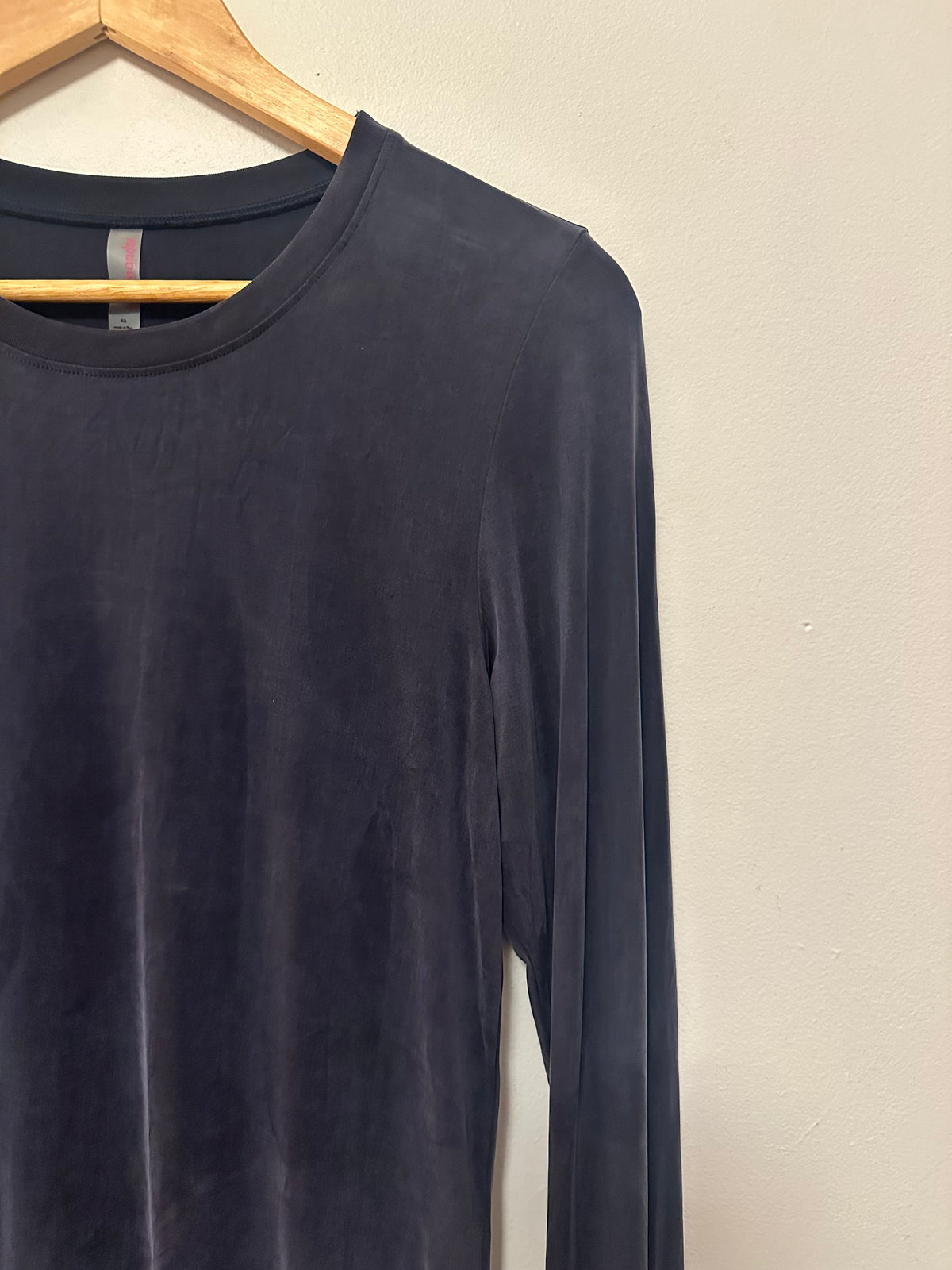 Commando Charcoal Grey Cupro Long Sleeve Banded Hem Top | Size XS