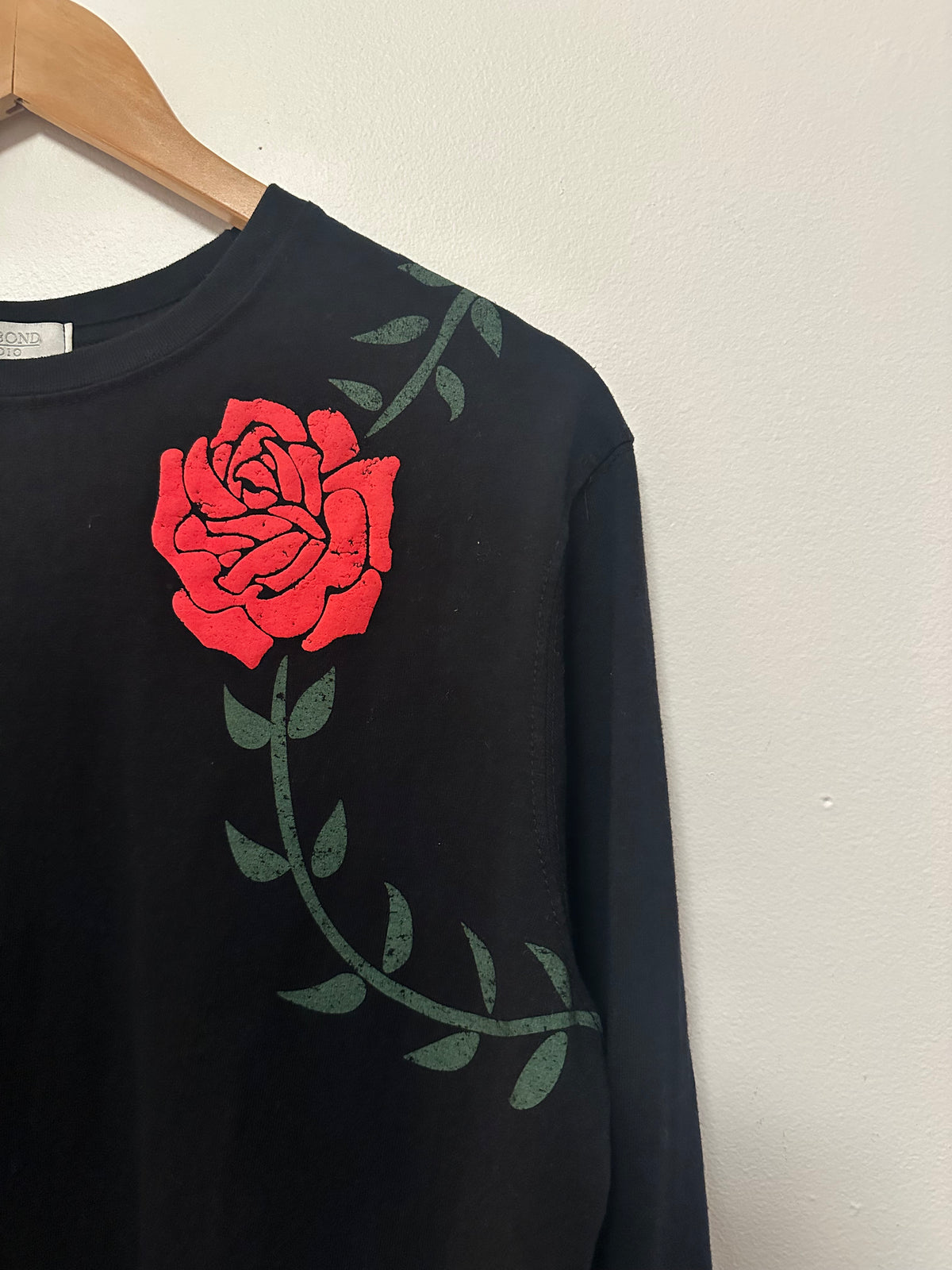 Ragabond Studio Black Organic Cotton Rose Graphic Long Sleeve Tee | Size XS