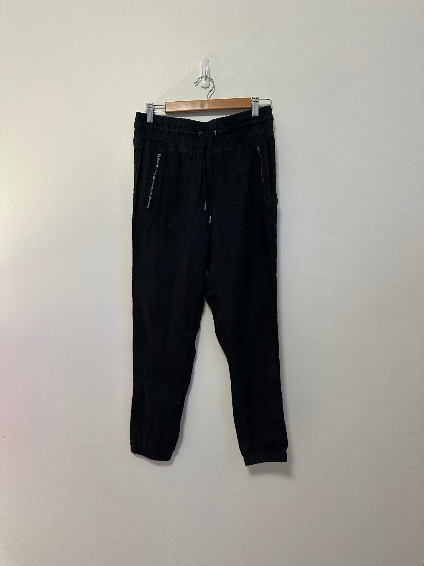 Athleta Cabo Linen Jogger Pants in Black | Size 6