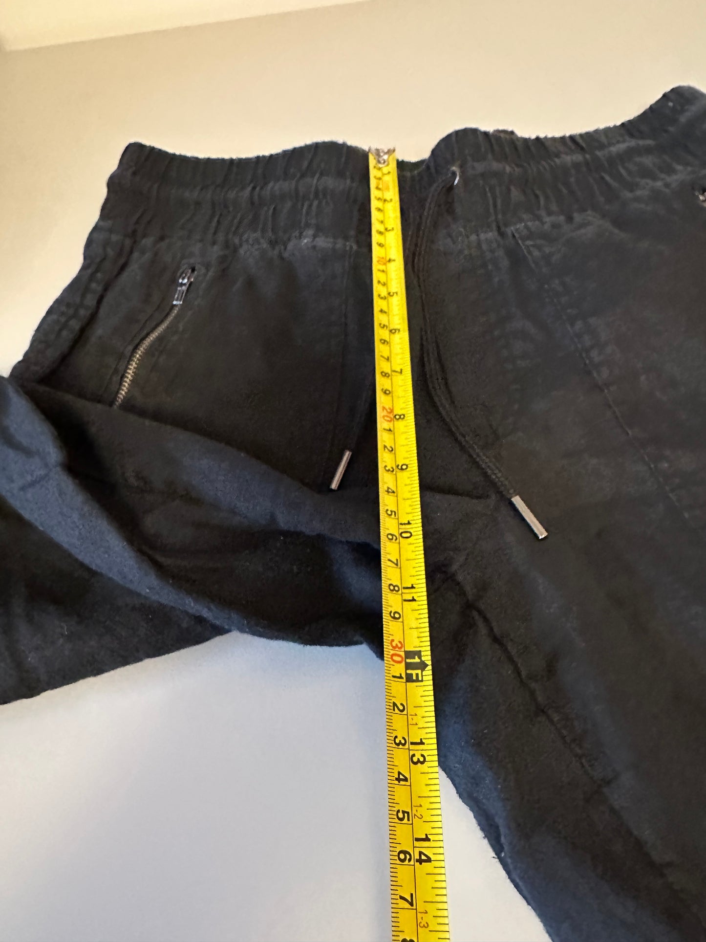 Athleta Cabo Linen Jogger Pants in Black | Size 6