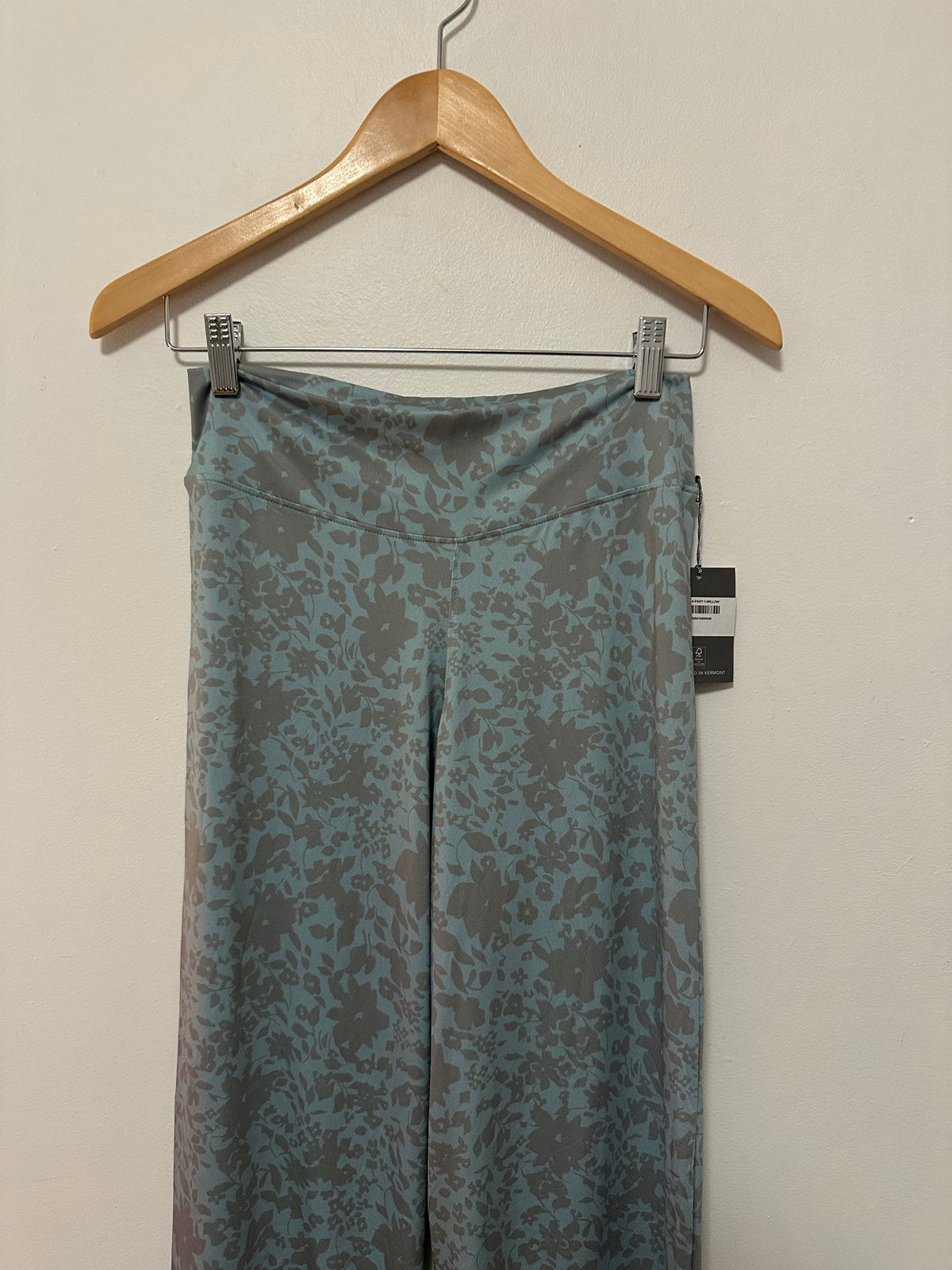 NWT Skida Blue Floral Shadow Visca Wide Leg Pants | Size 1 (Small)
