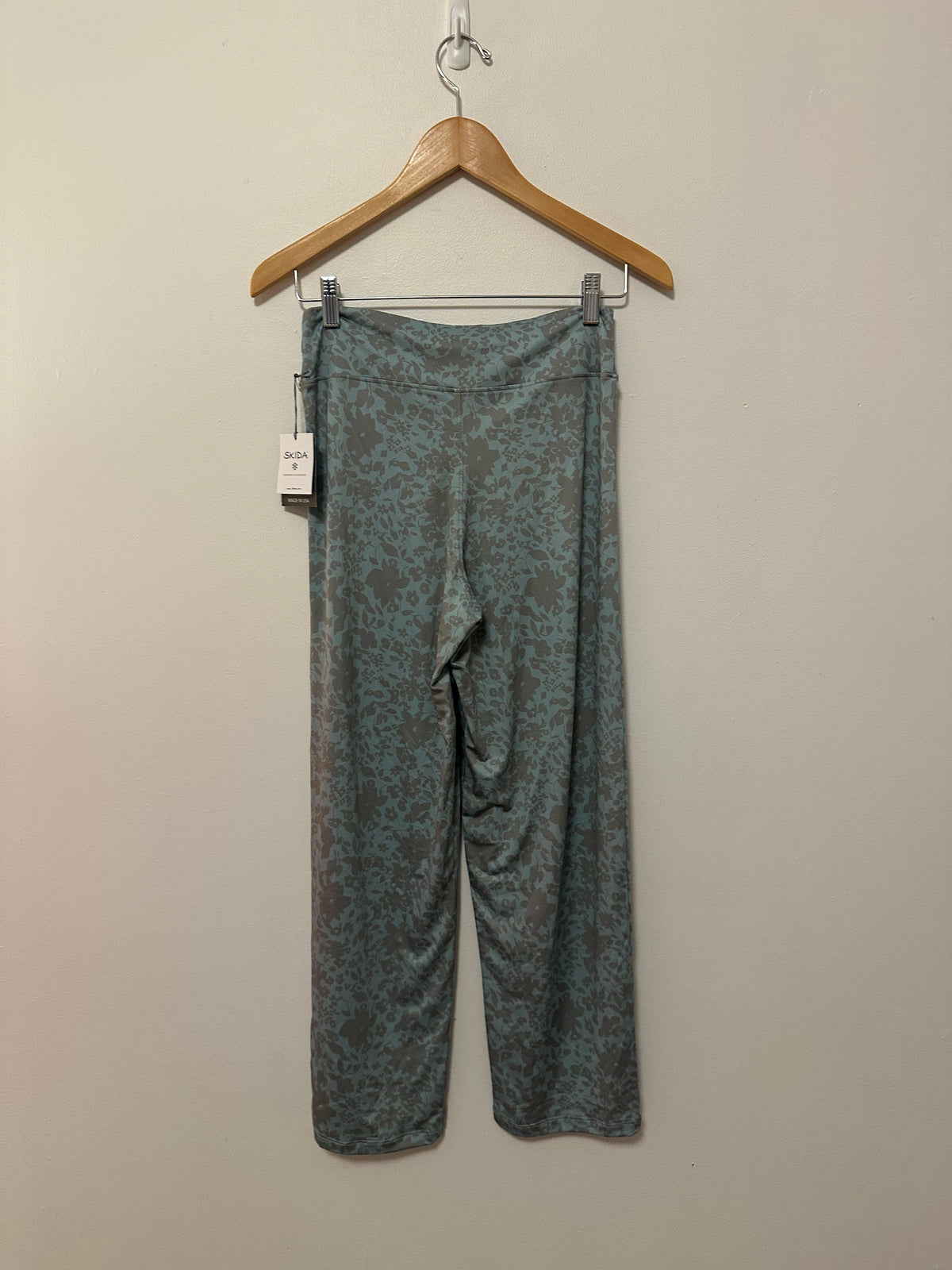 NWT Skida Blue Floral Shadow Visca Wide Leg Pants | Size 1 (Small)
