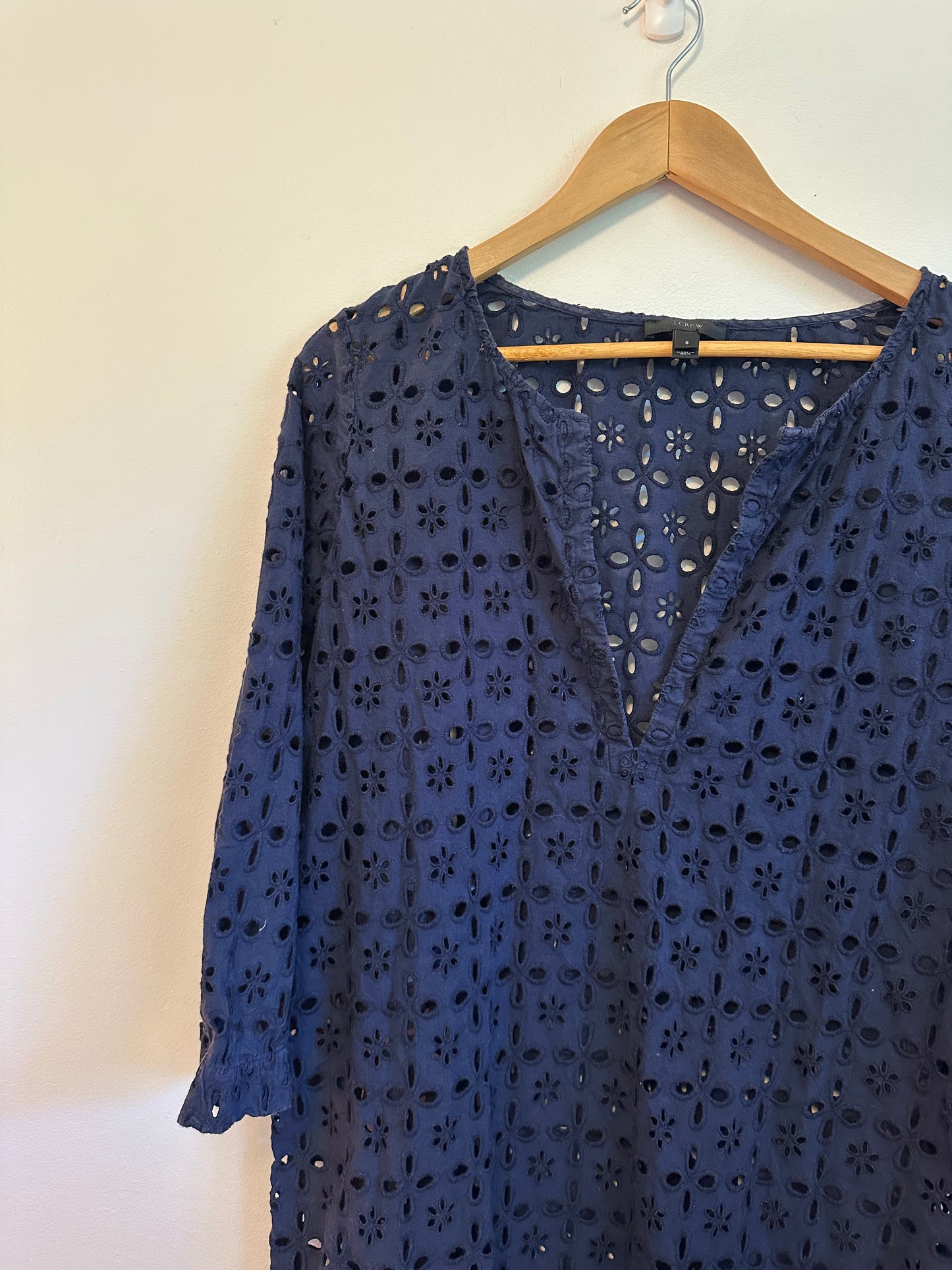 J. Crew Navy Blue Eyelet V-Neck 3/4 Sleeve Cotton Tunic Blouse | Size Small