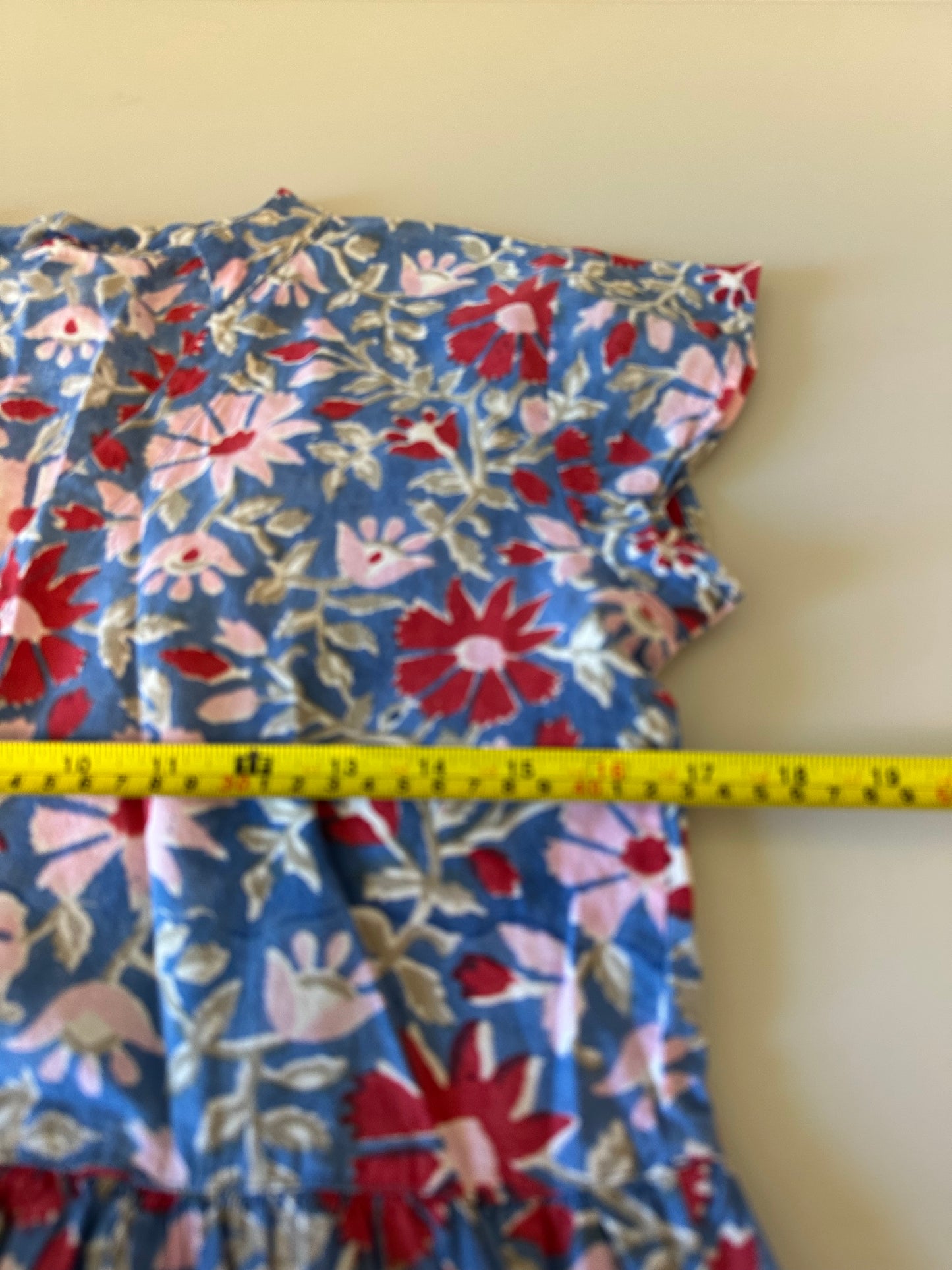 Blue Floral Block Print Tiered V-Neck Cap Sleeve Mini Dress | Size Small