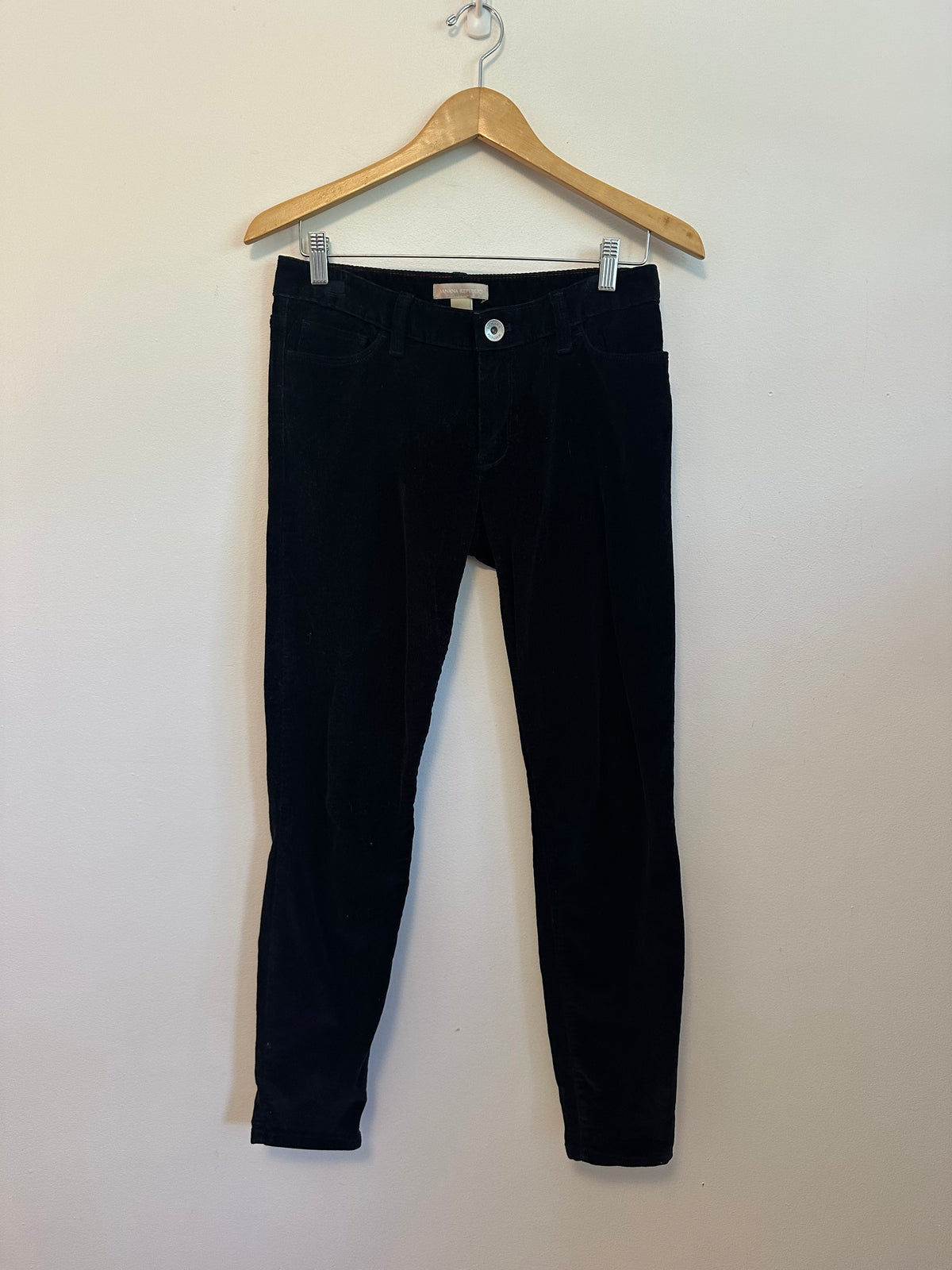 Banana Republic Black Corduroy Skinny Pants | Size 27