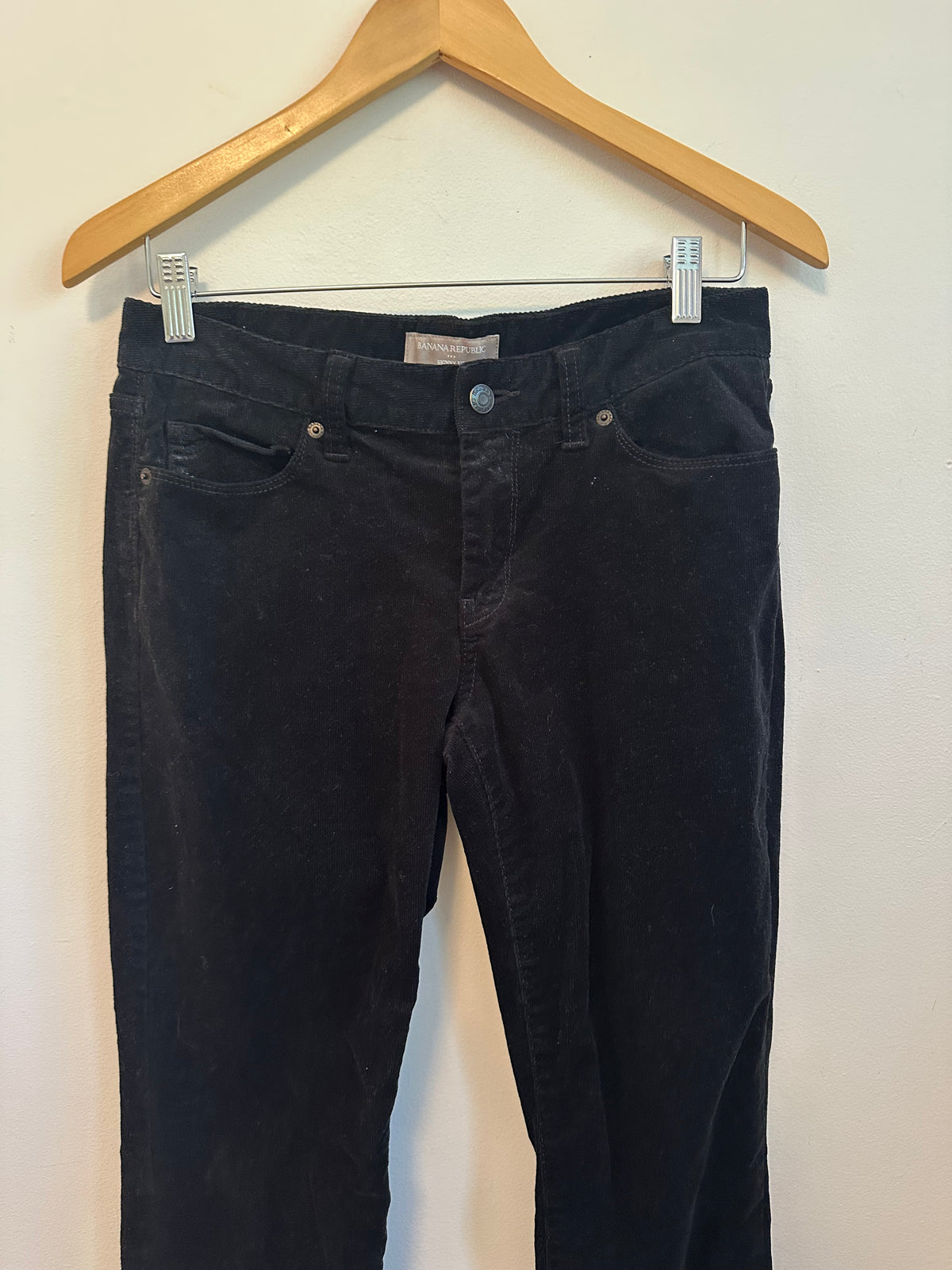 Banana Republic Black Corduroy Skinny Fit Pants | Size 27/4
