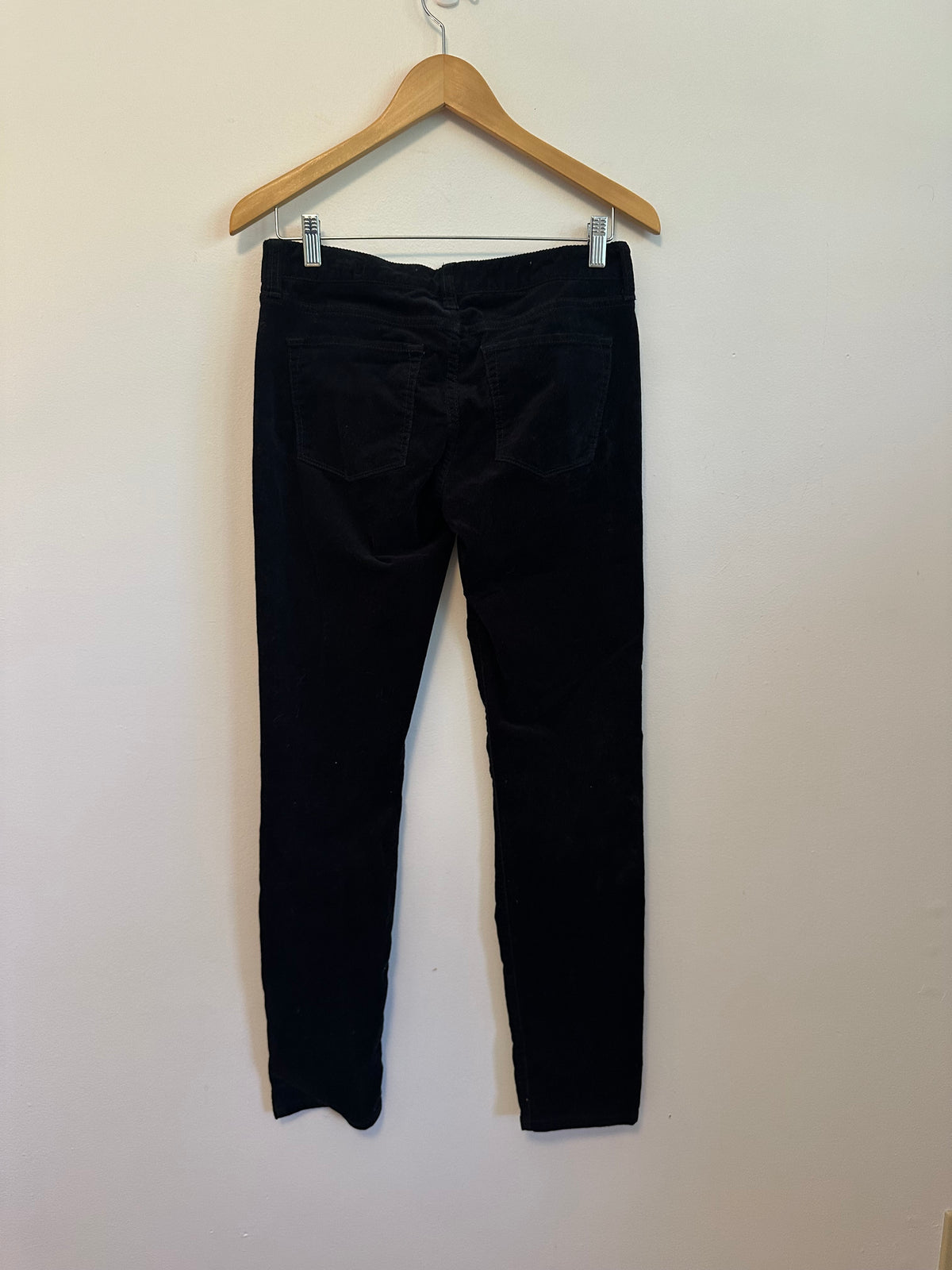 Banana Republic Black Corduroy Skinny Fit Pants | Size 27/4